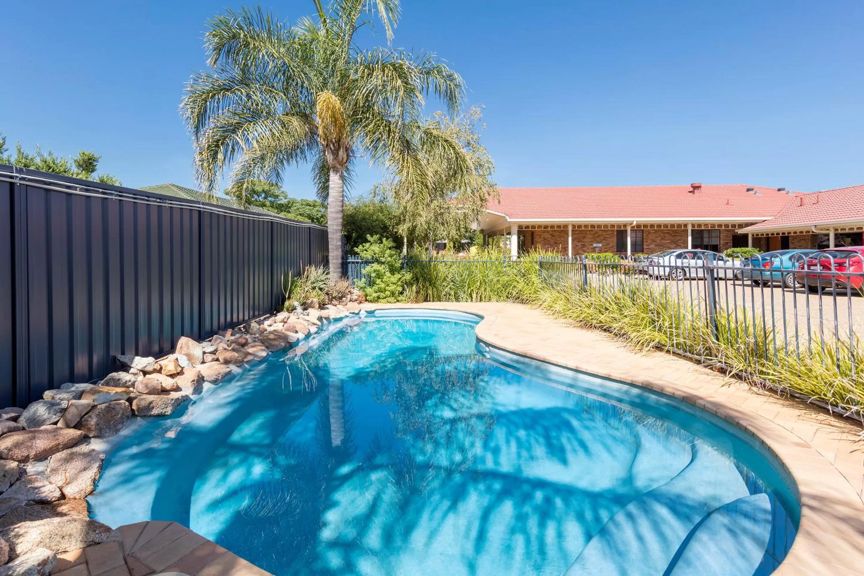 Swimming pool in Best Western Ambassador Motor Inn & Apartments