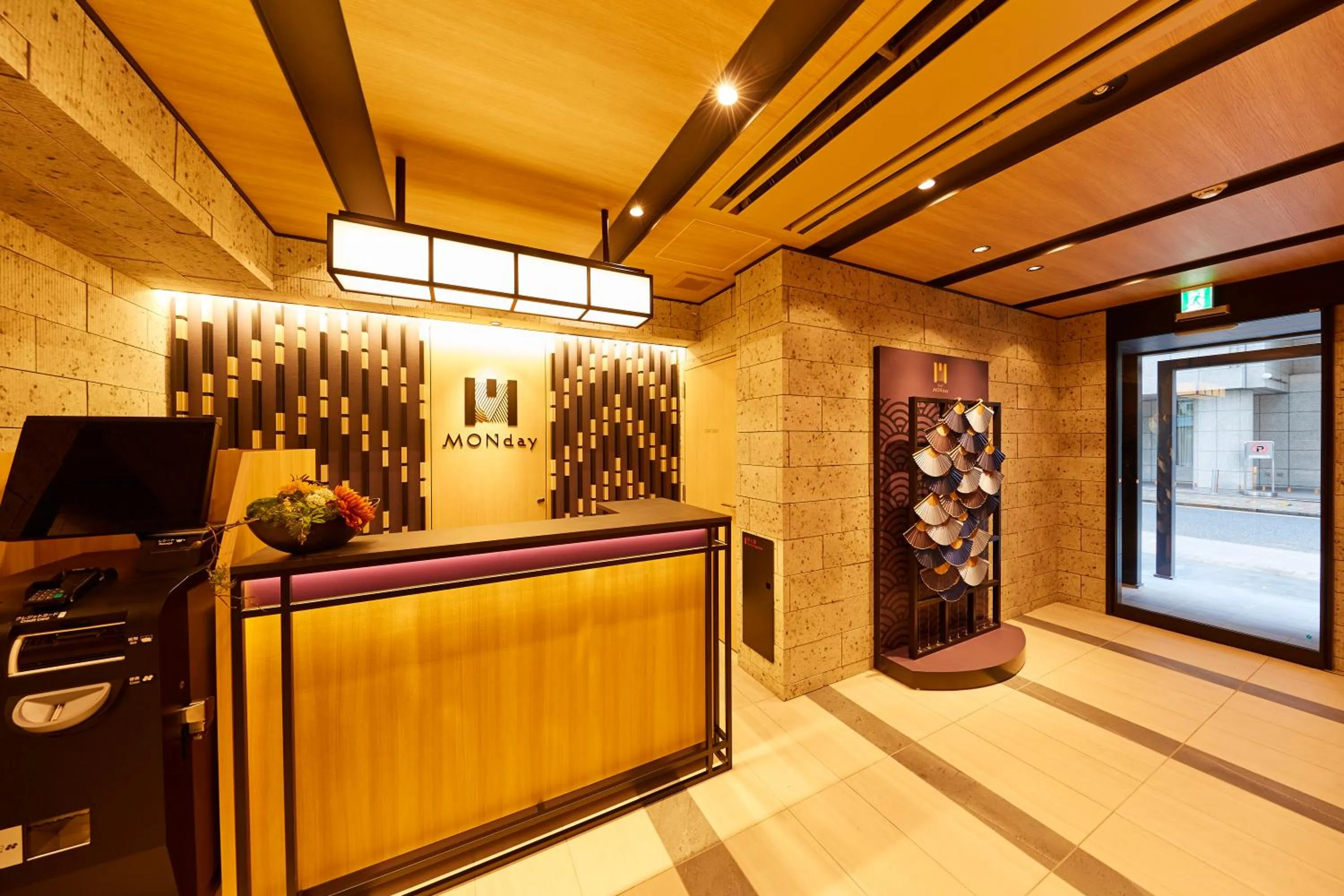 Lobby or reception in MONday Apart Hamamatsucho Daimon