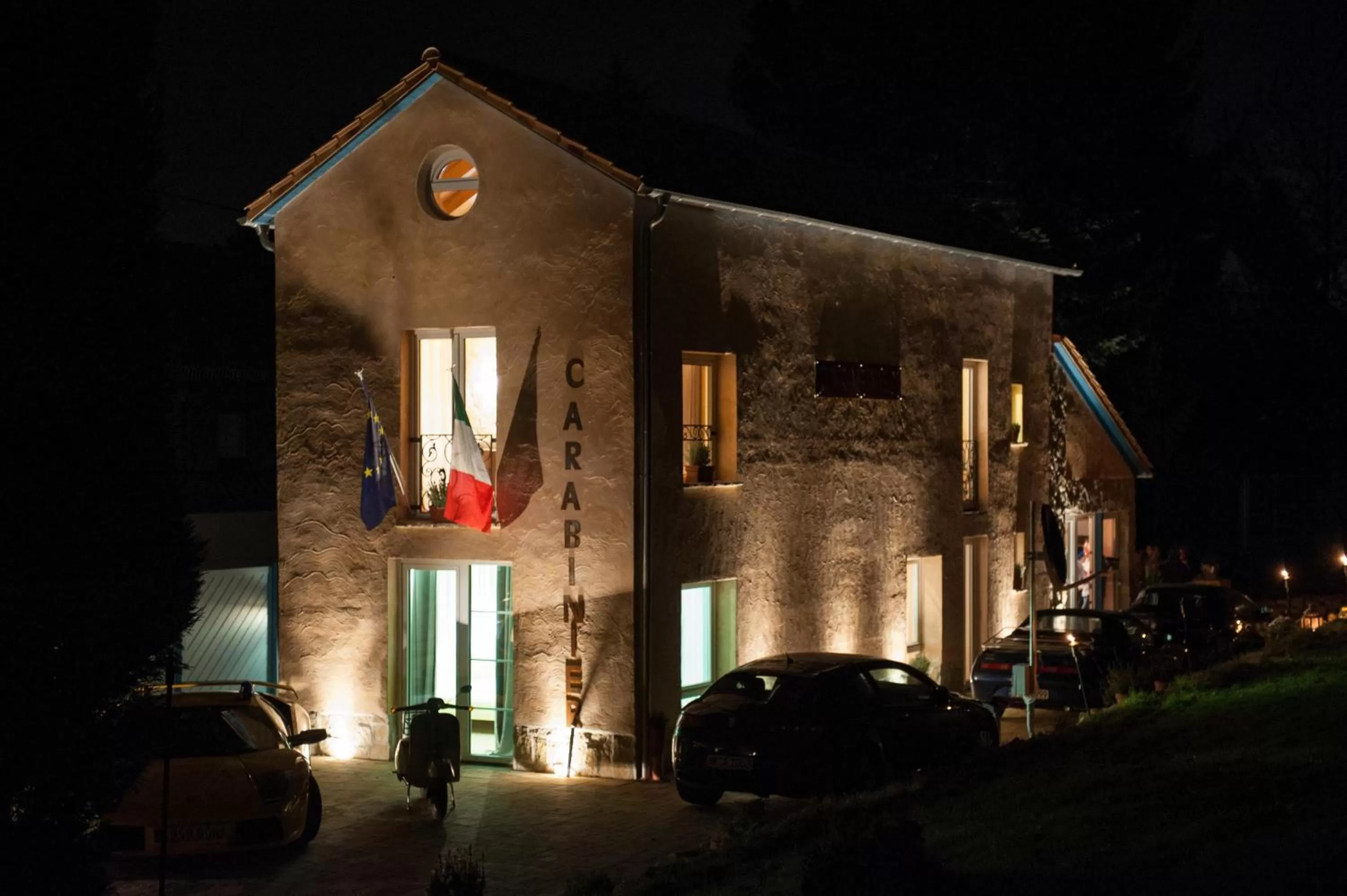 Property Building in Casa dei Carabinieri