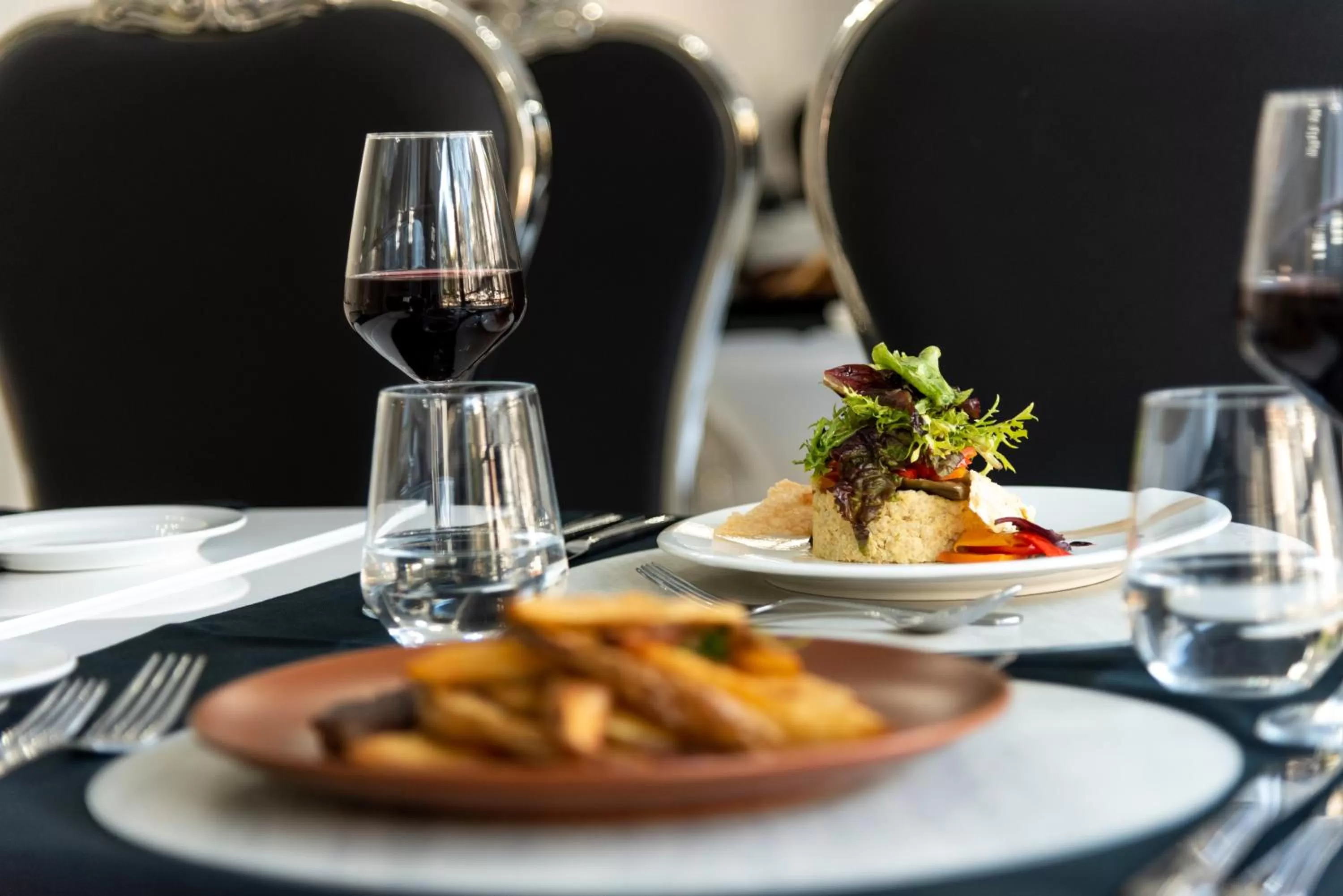 Restaurant/places to eat in Ker San Telmo Hotel