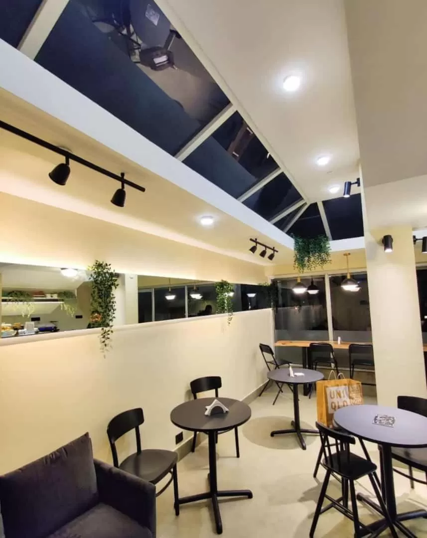 Restaurant/places to eat in Hotel Tragopan