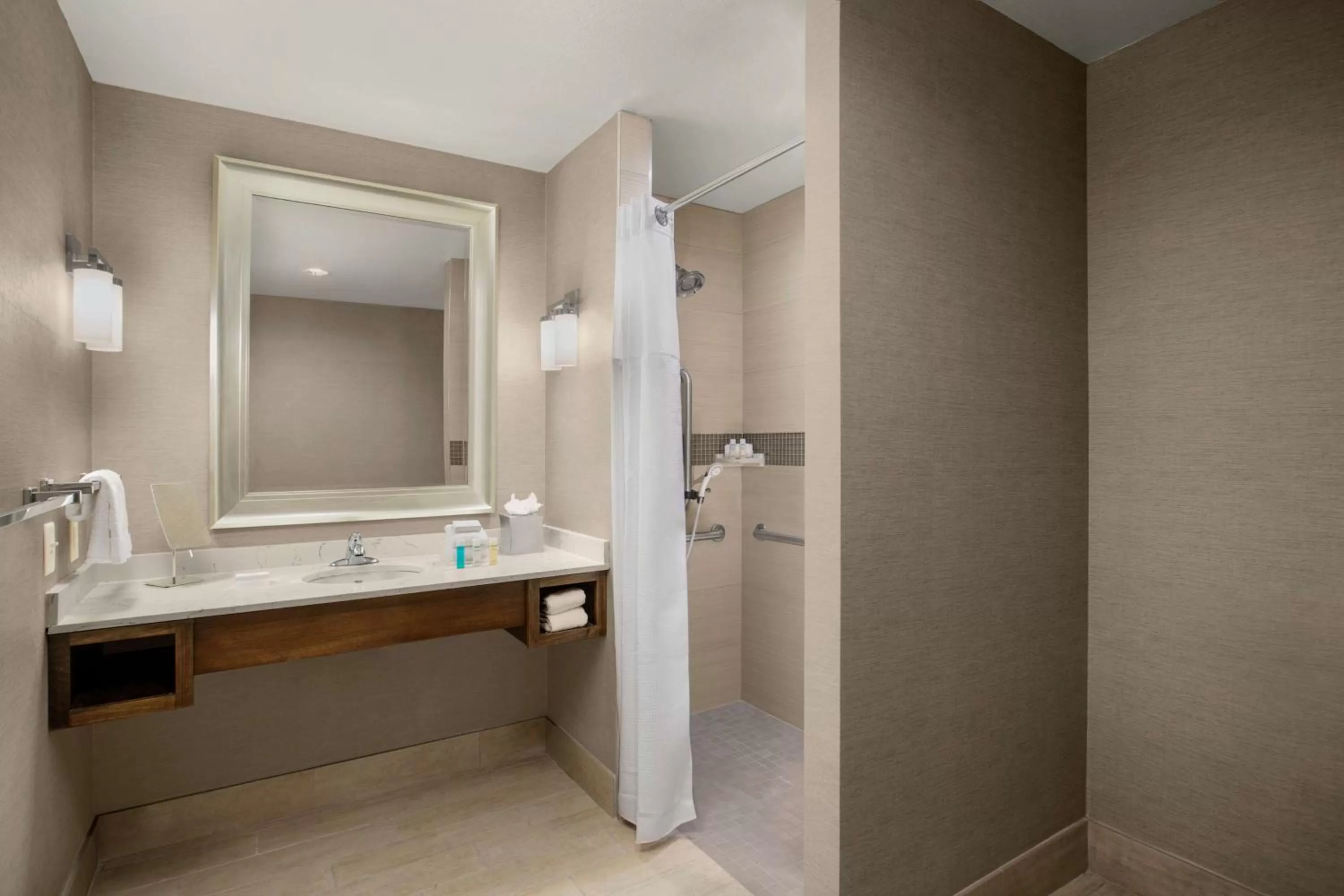 Bathroom in Hilton Garden Inn Lubbock