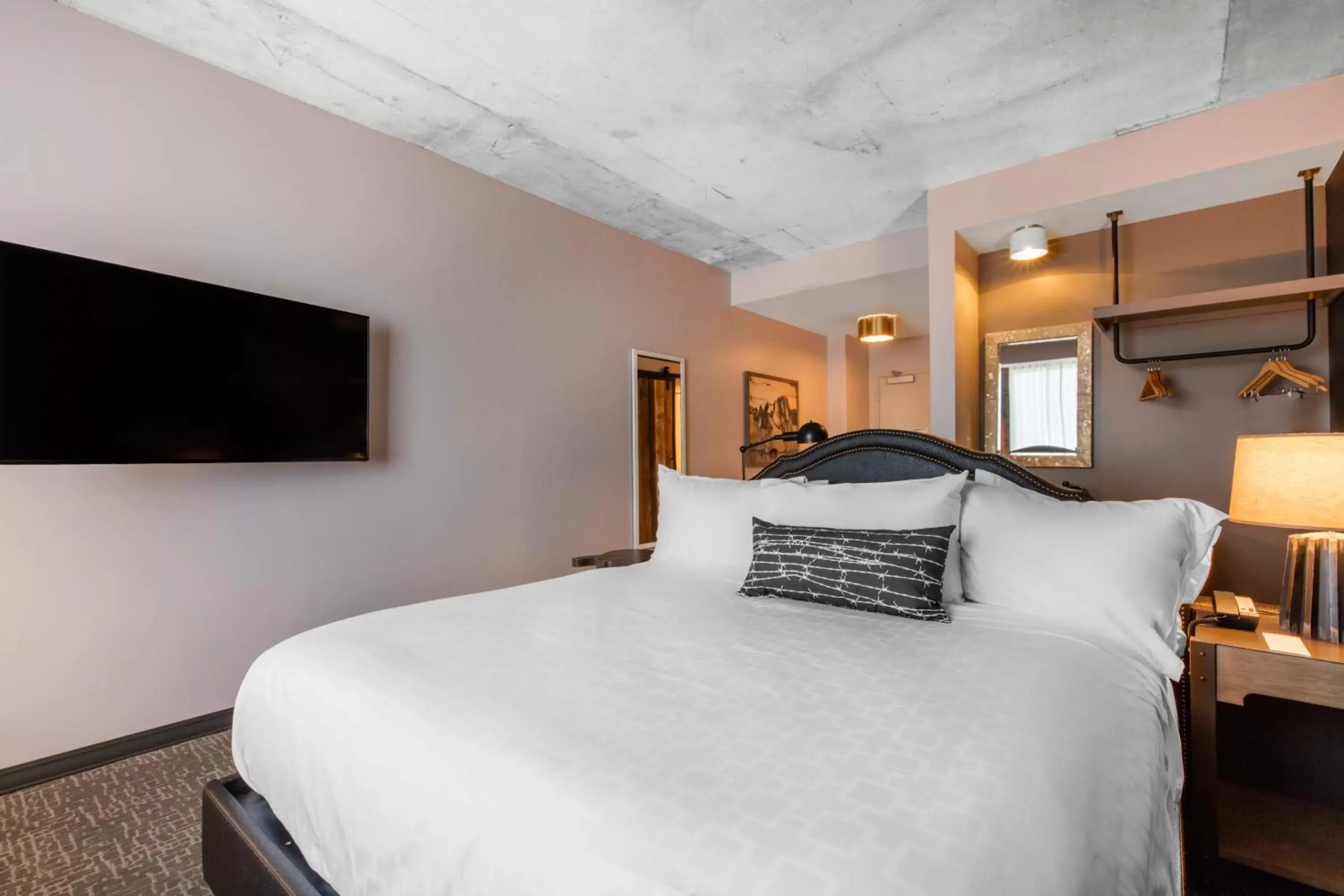 King Room - Hearing Accessible/Non-Smoking in Cambria Hotel Nashville Downtown King Room - Hearing Accessible/Non-Smoking in Cambria Hotel Nashville Downtown