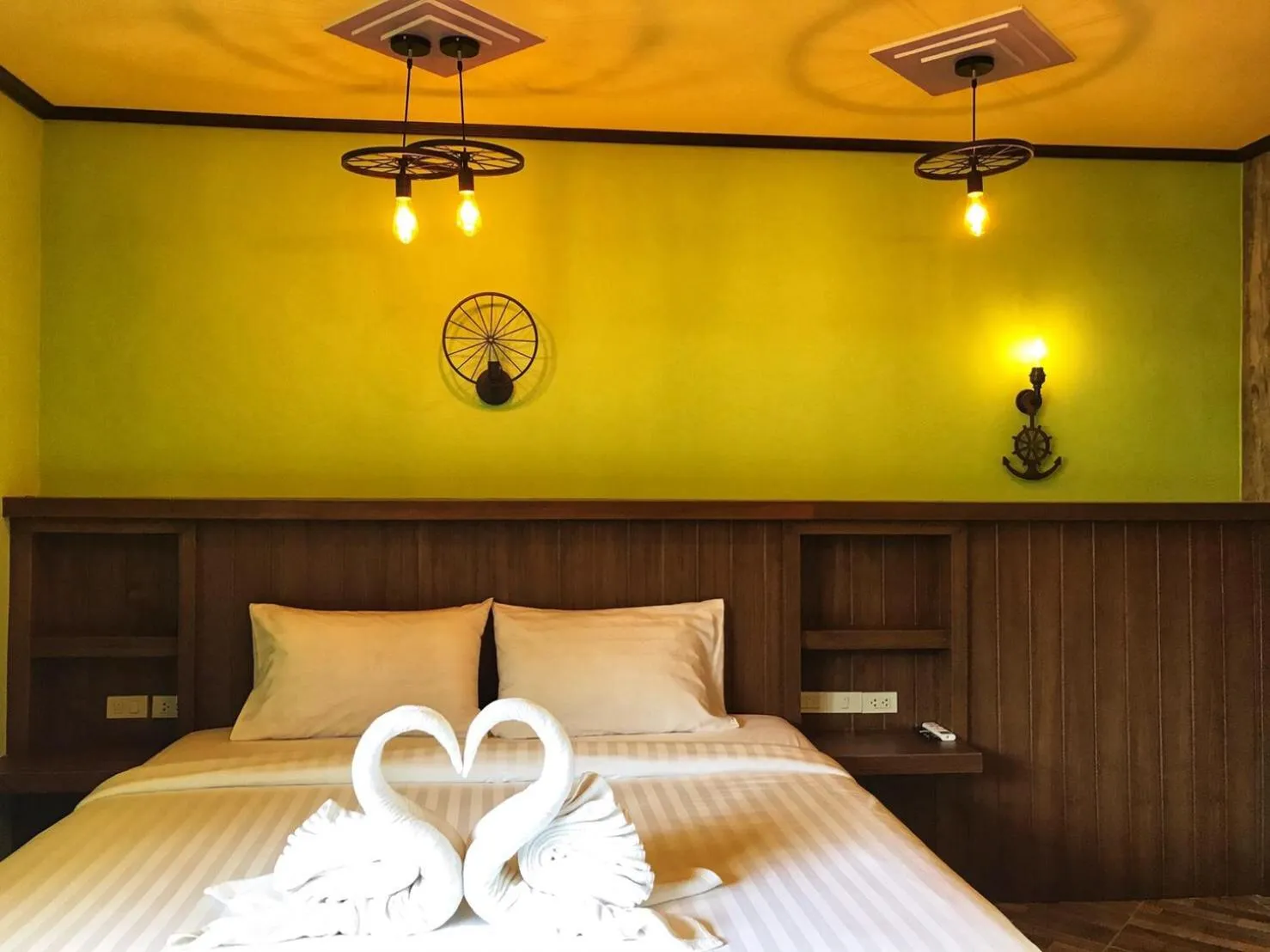 Decorative detail, Bed in Mangrove House Lanta Old Town