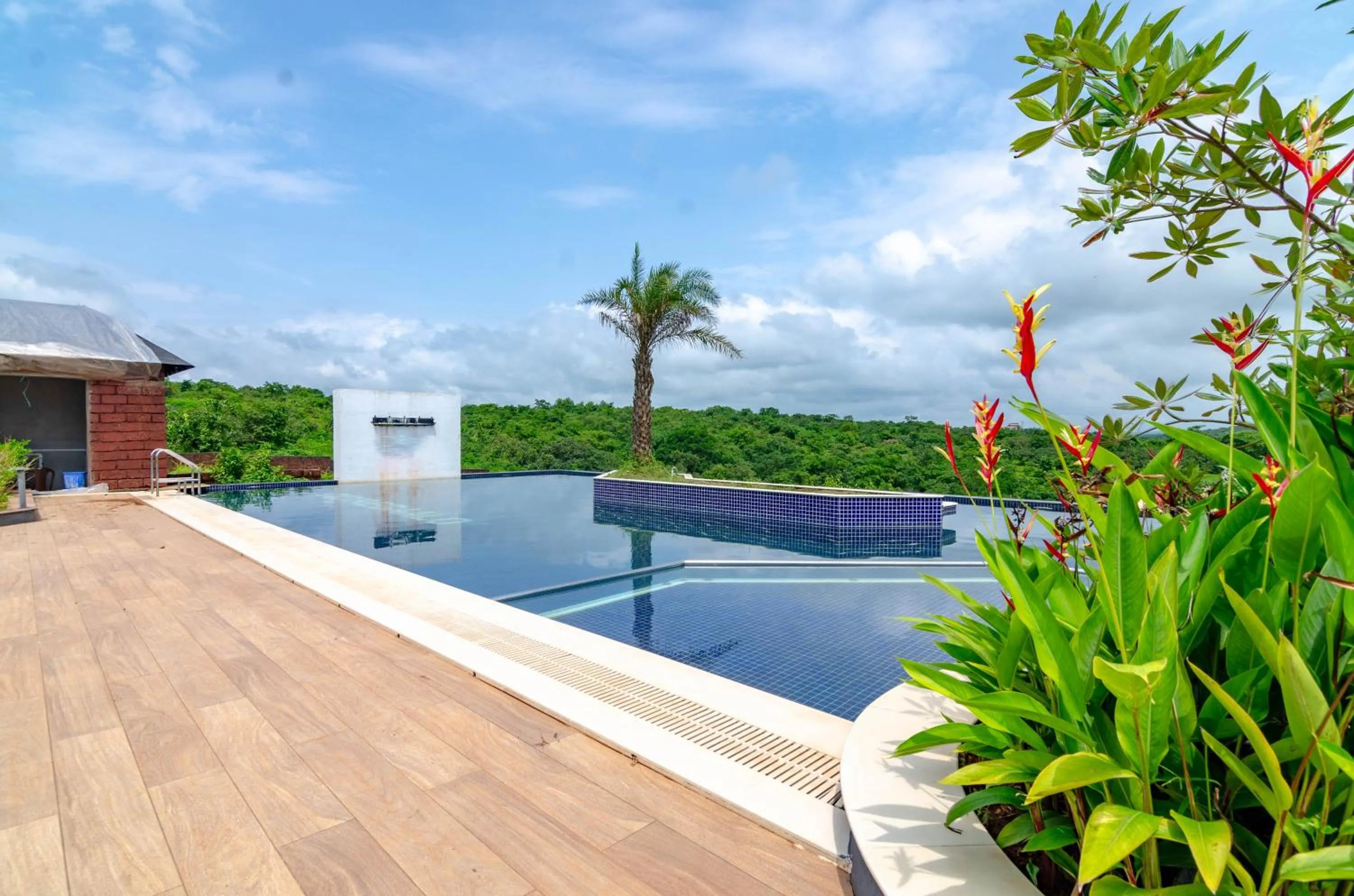 Swimming pool in Dio Regaalo Theme Resort, Ratnagiri