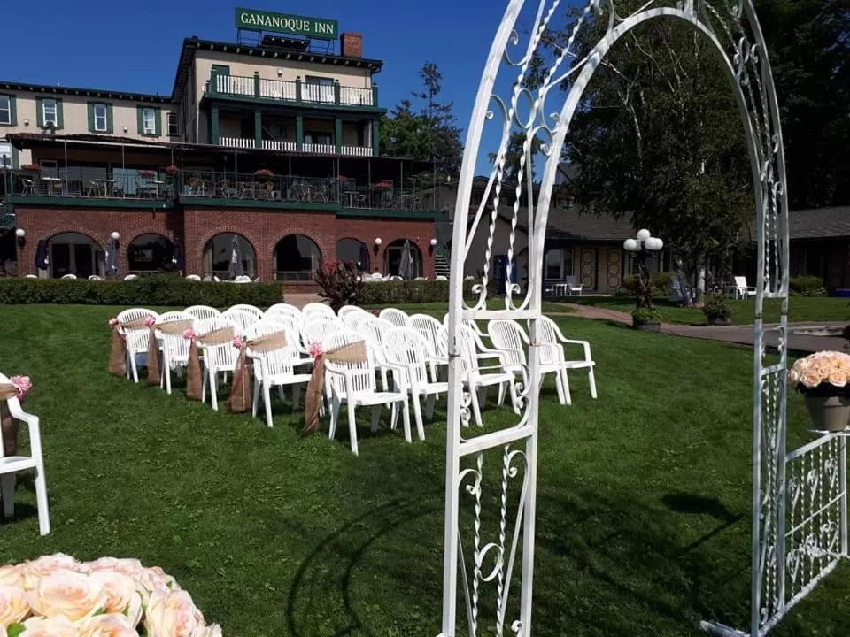 Property building in The Gananoque Inn