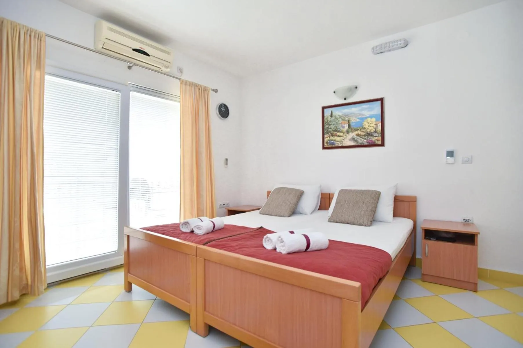 Bed in D&D Apartments