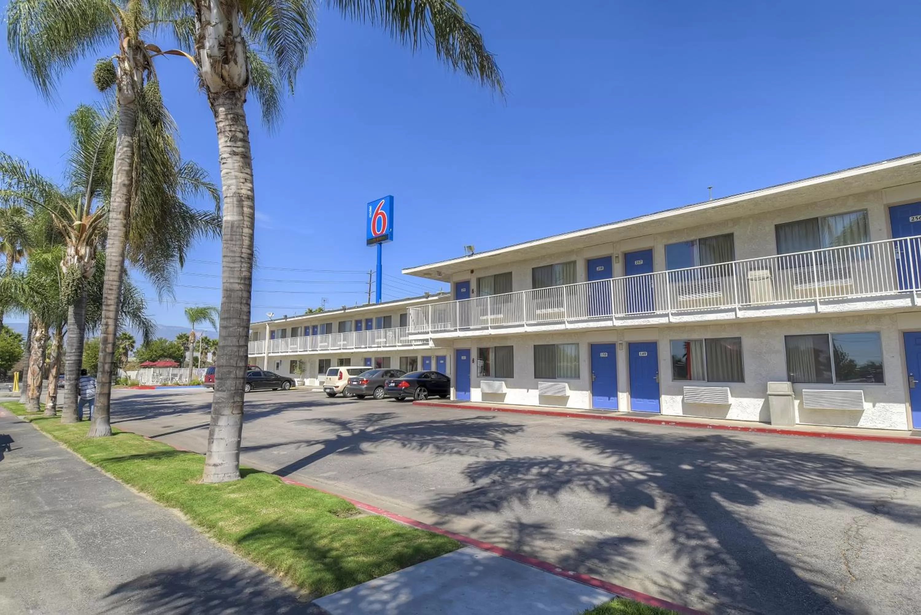 Facade/entrance in Motel 6-San Bernardino, CA - South