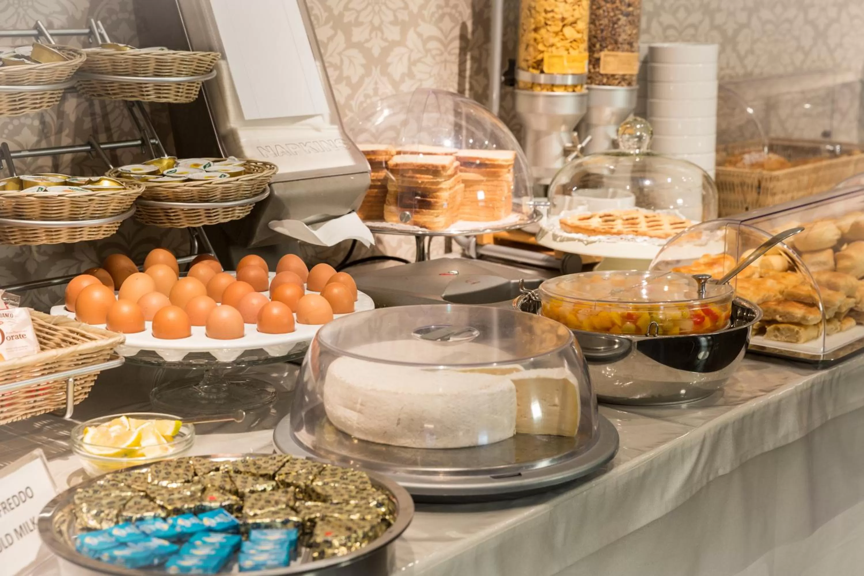 Buffet breakfast in Hotel Helvetia