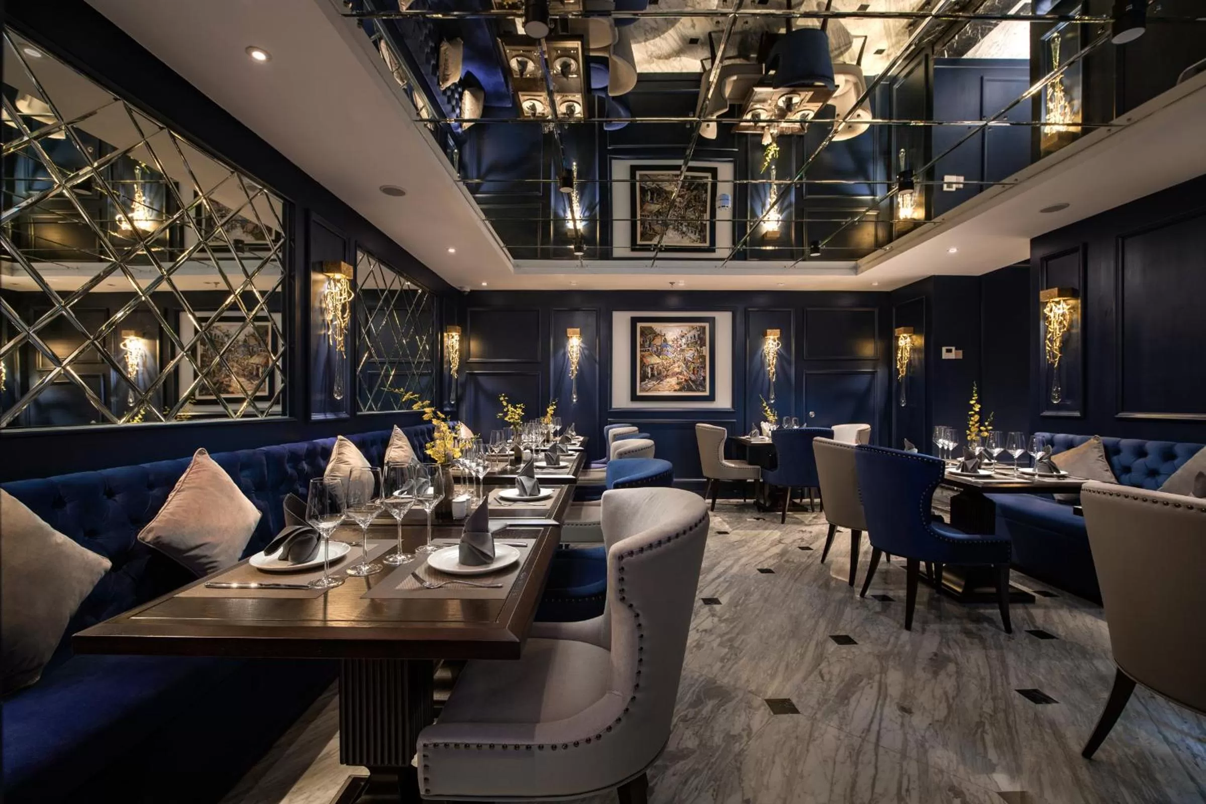 Restaurant/places to eat in Soleil Boutique Hotel Hanoi