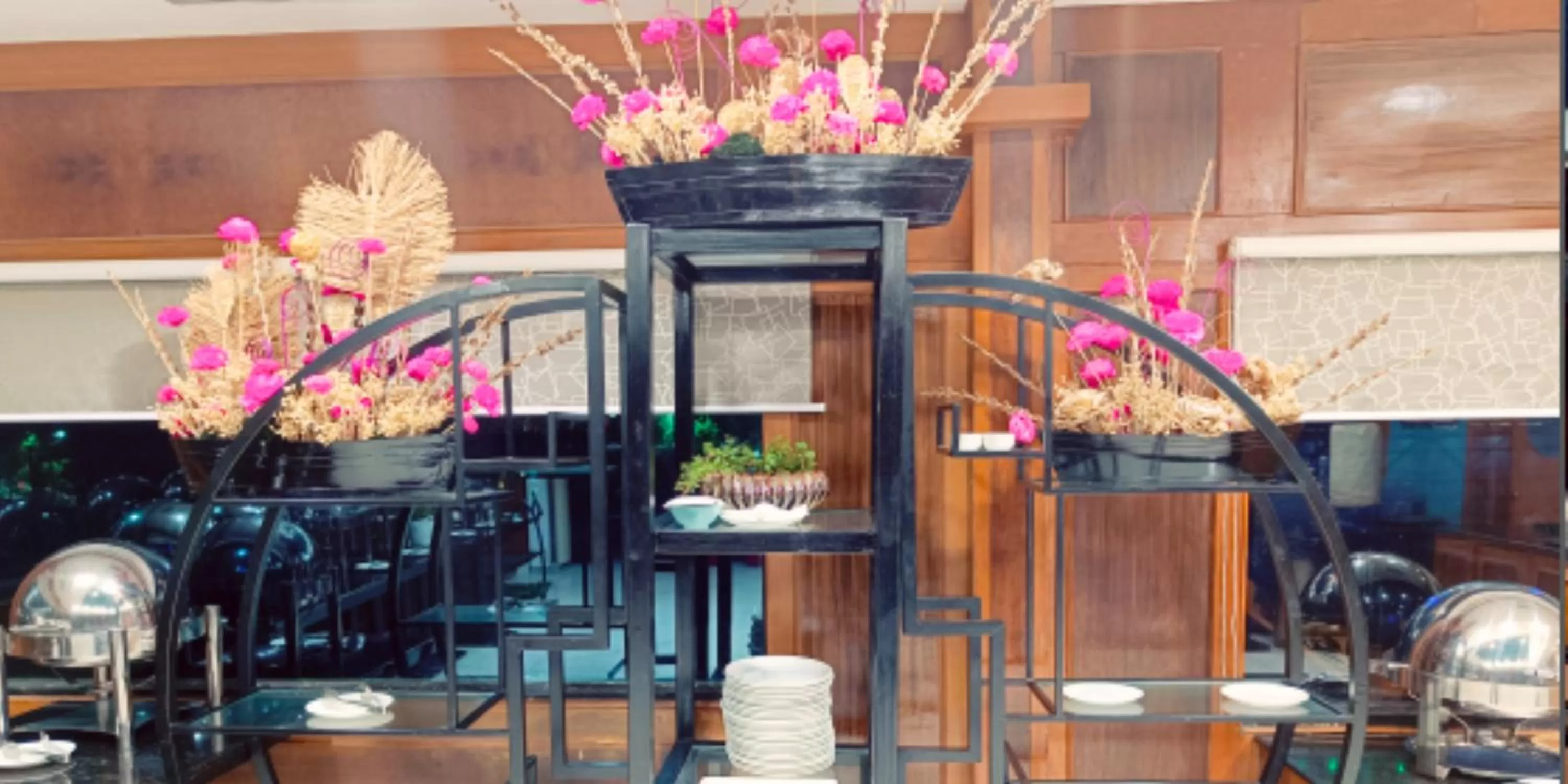 Banquet/Function facilities in Polo Floatel Kolkata