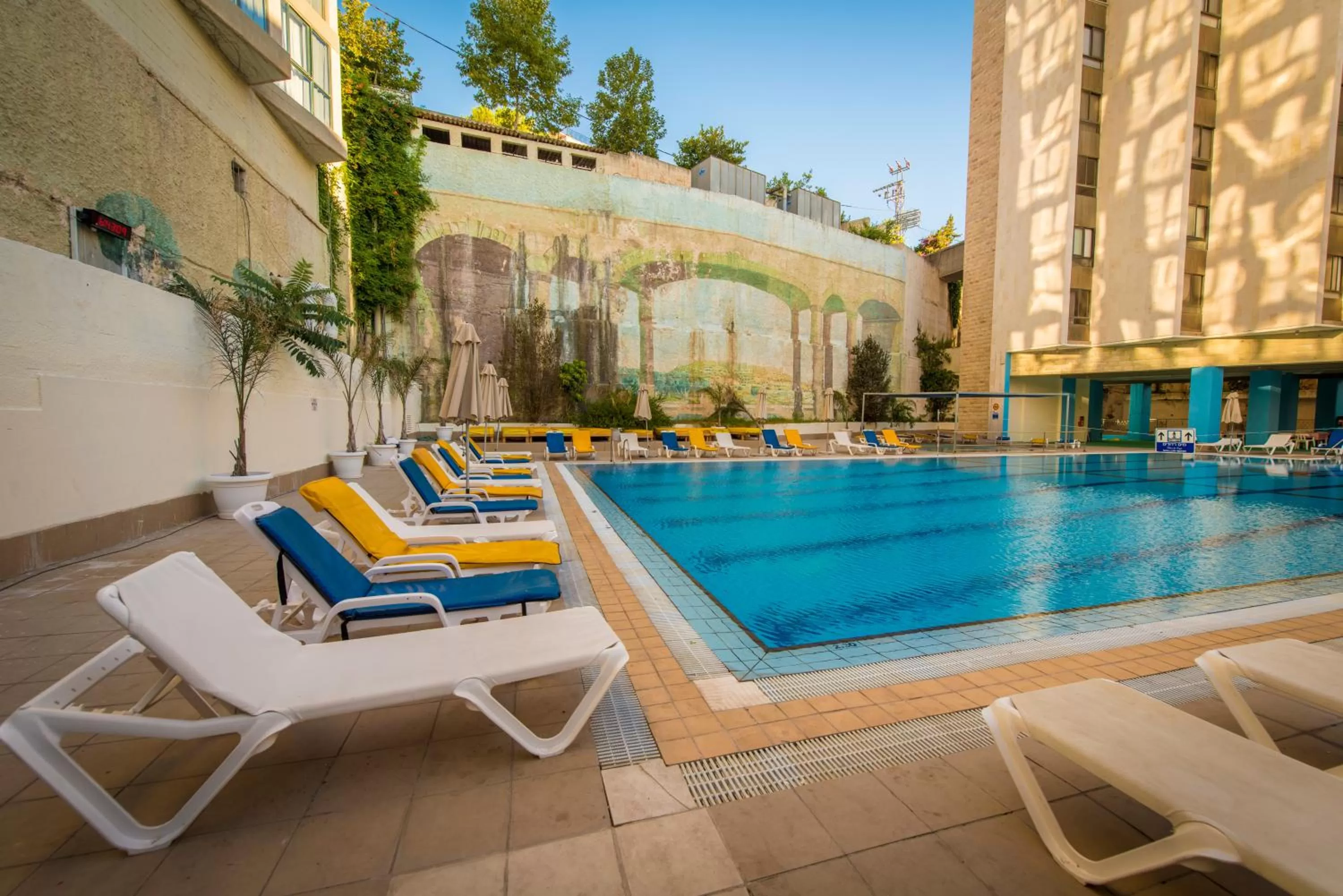 Swimming pool in Shalom Jerusalem Hotel