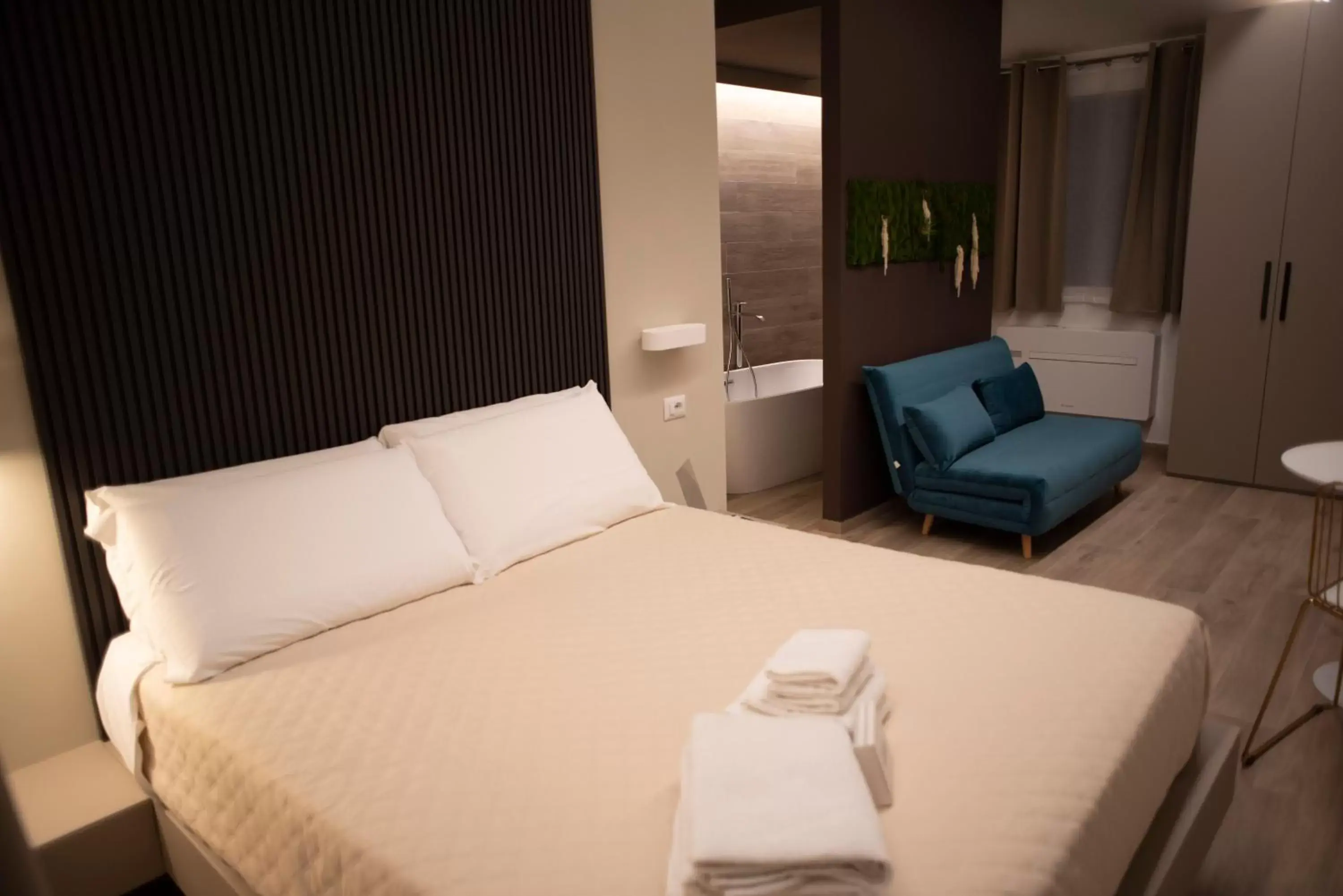 Deluxe Family Suite in House Room Civico 56 Deluxe Family Suite in House Room Civico 56