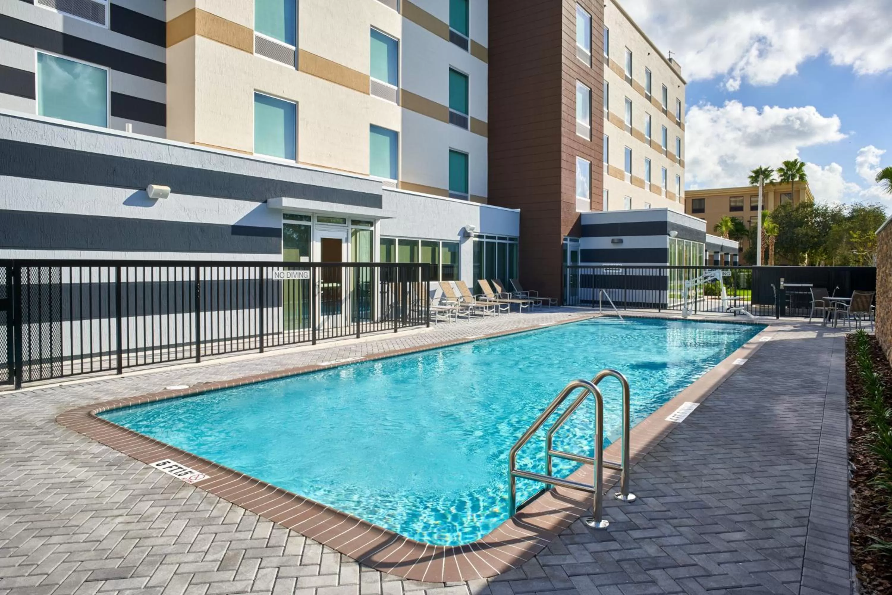 Swimming pool in Fairfield by Marriott Inn & Suites West Palm Beach