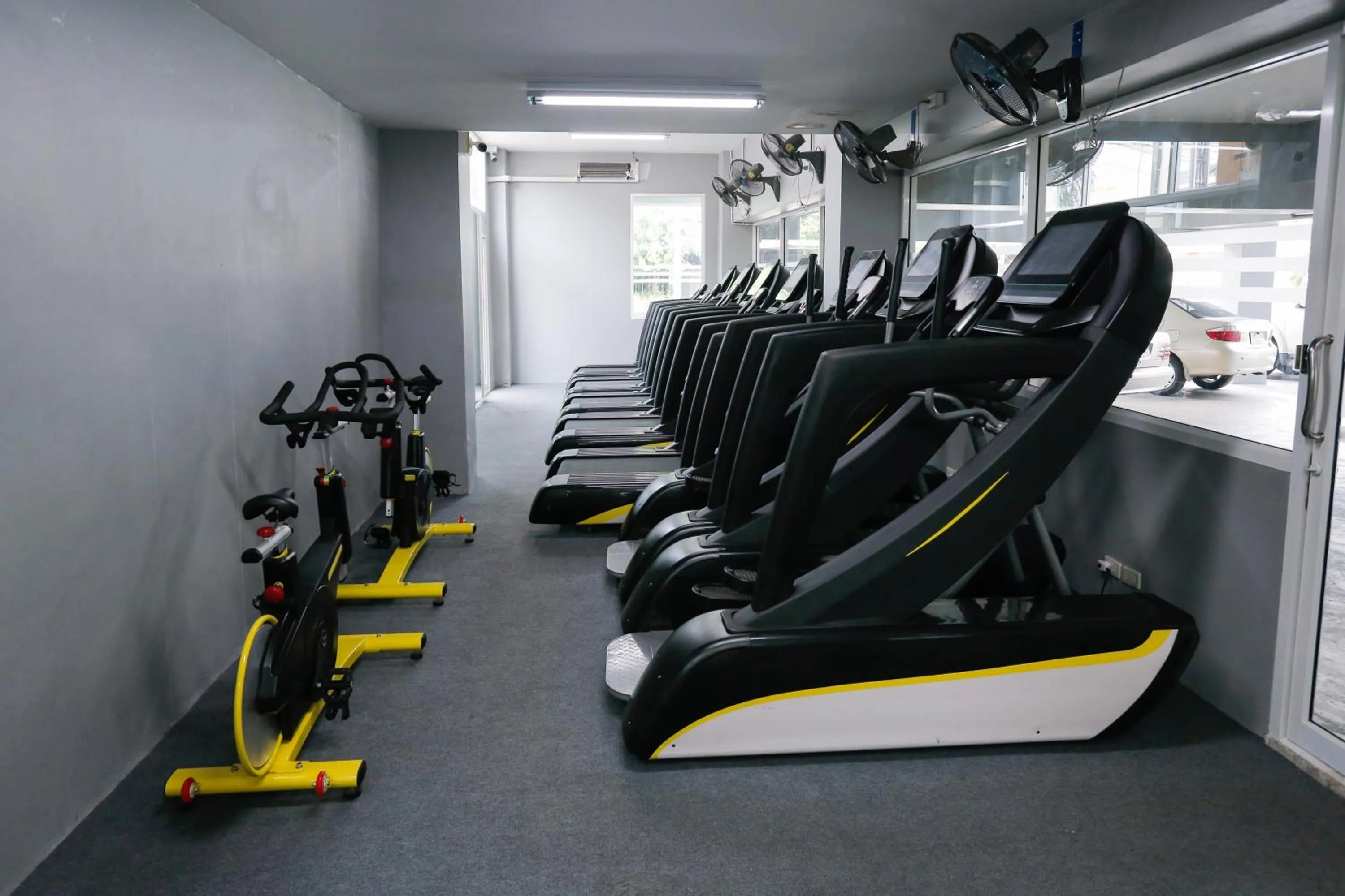 Fitness centre/facilities in Blue Orchids Hotel