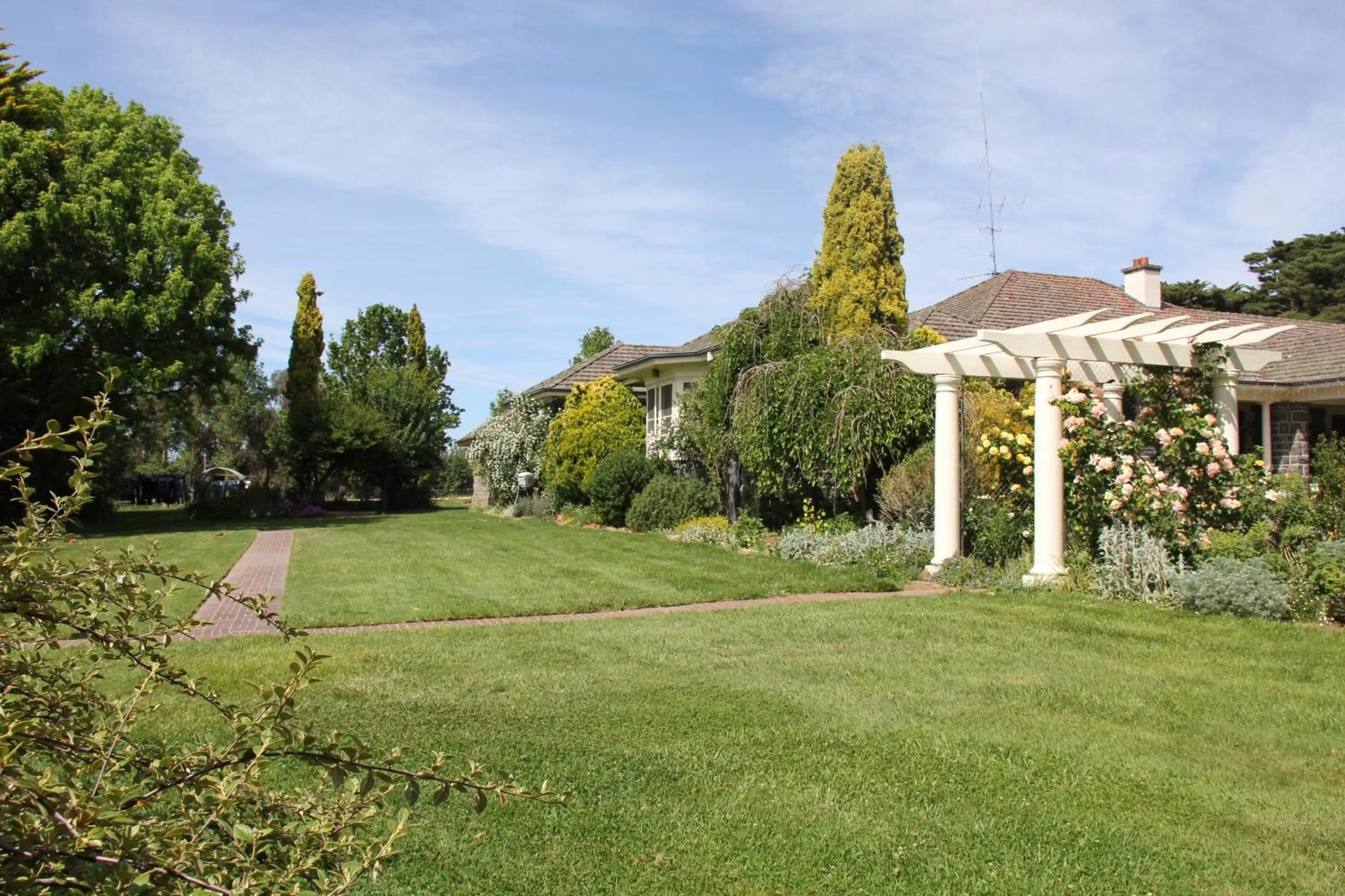 Historic Merryville Homestead