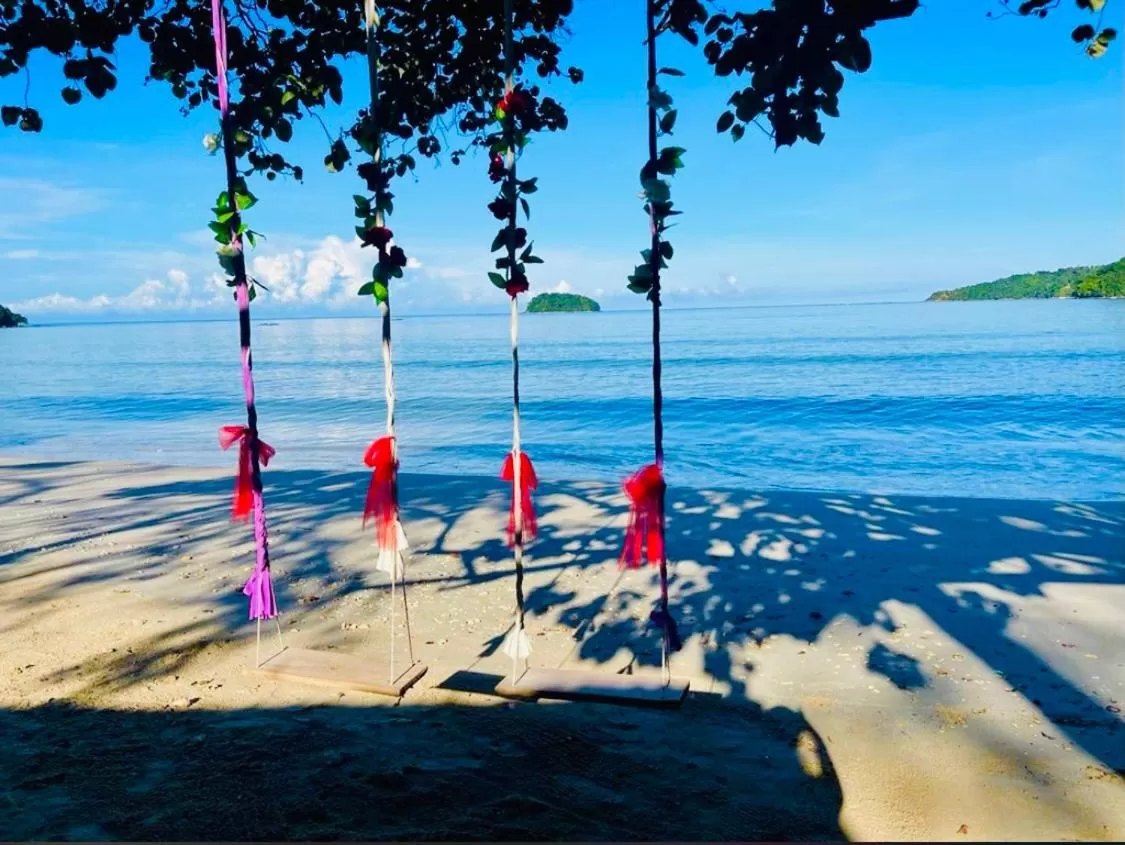 Beach in Dragon Pearl Beach Resort