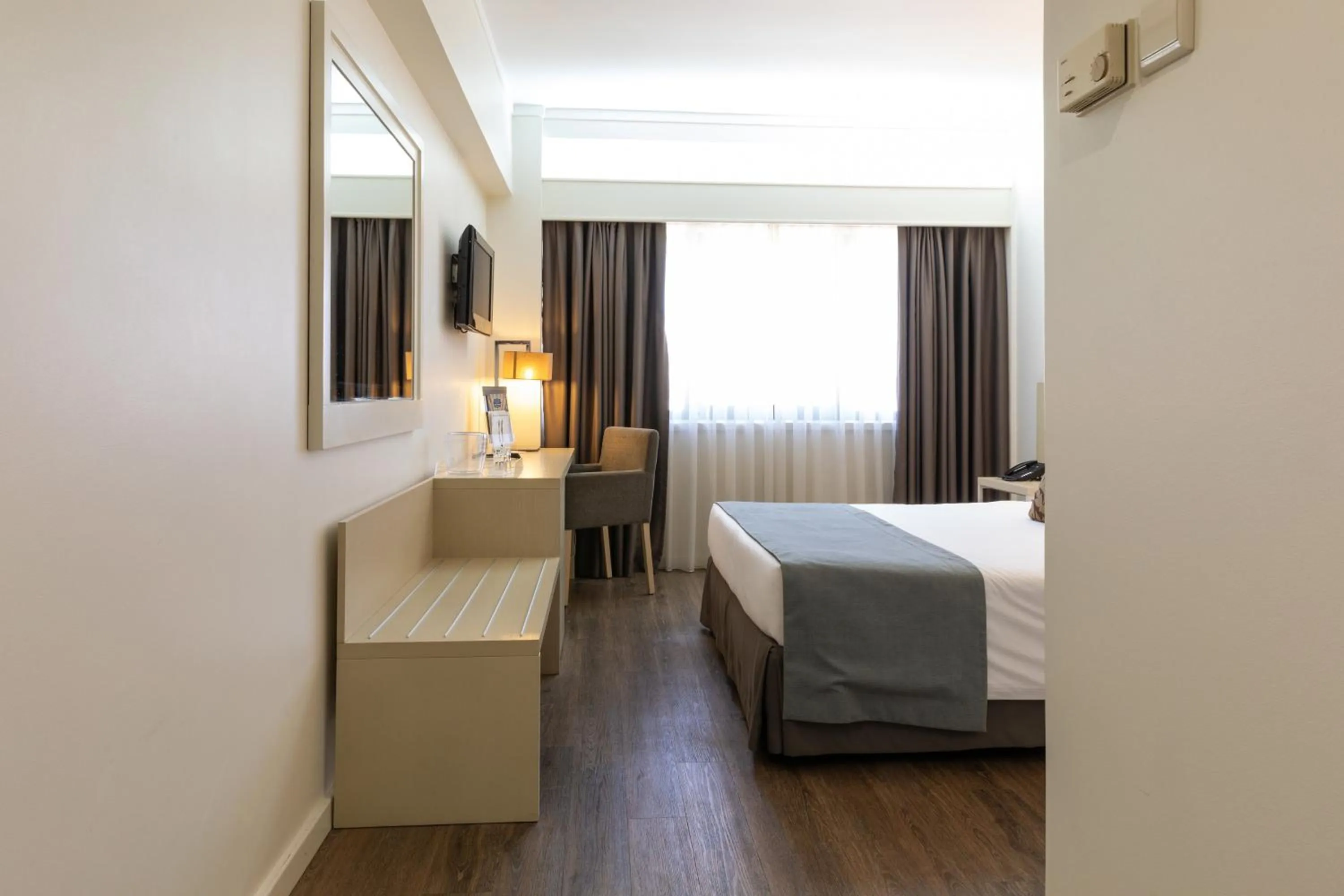 Bed in Hotel Black Tulip - Porto Gaia