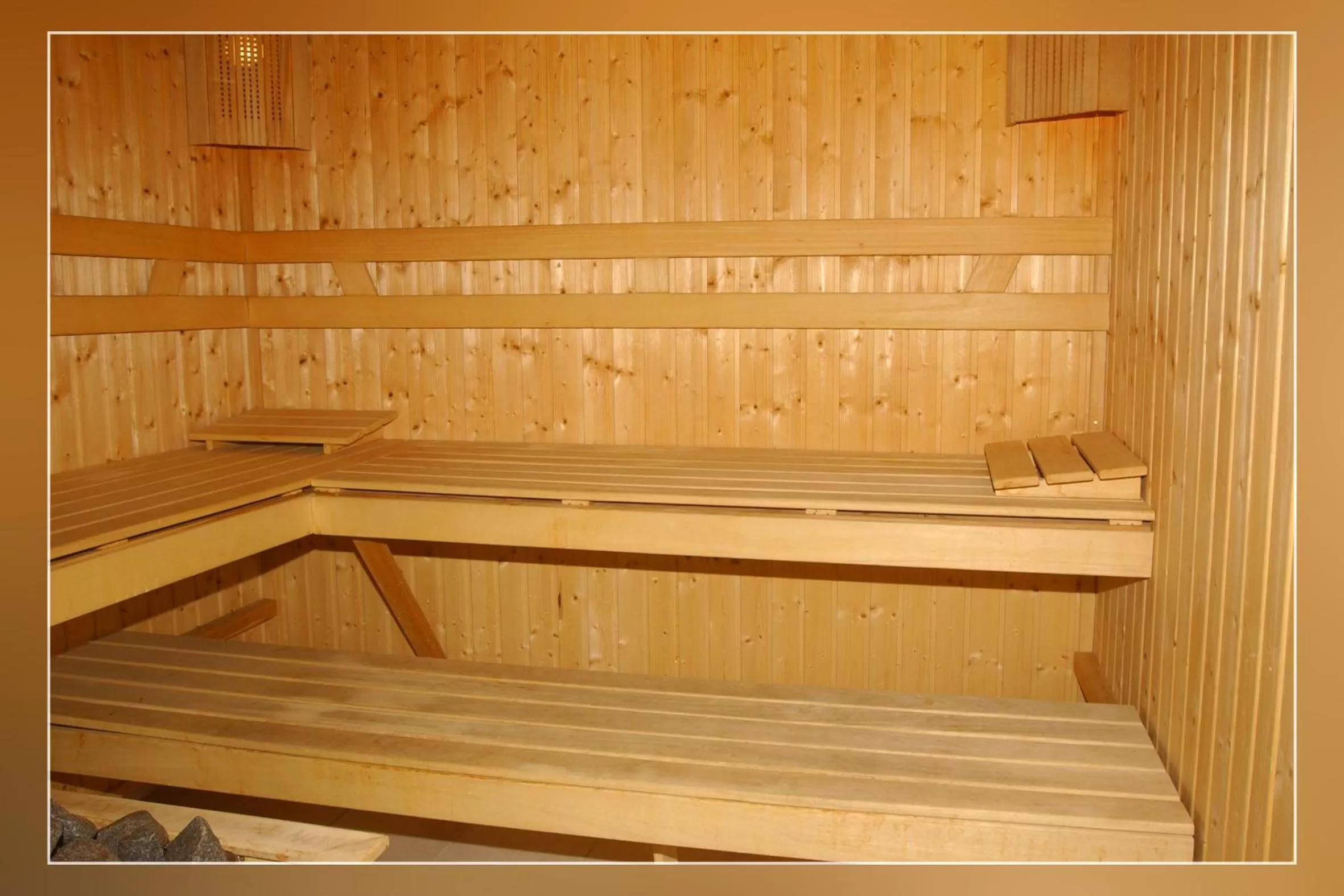 Sauna in Hotel Complex Bahus