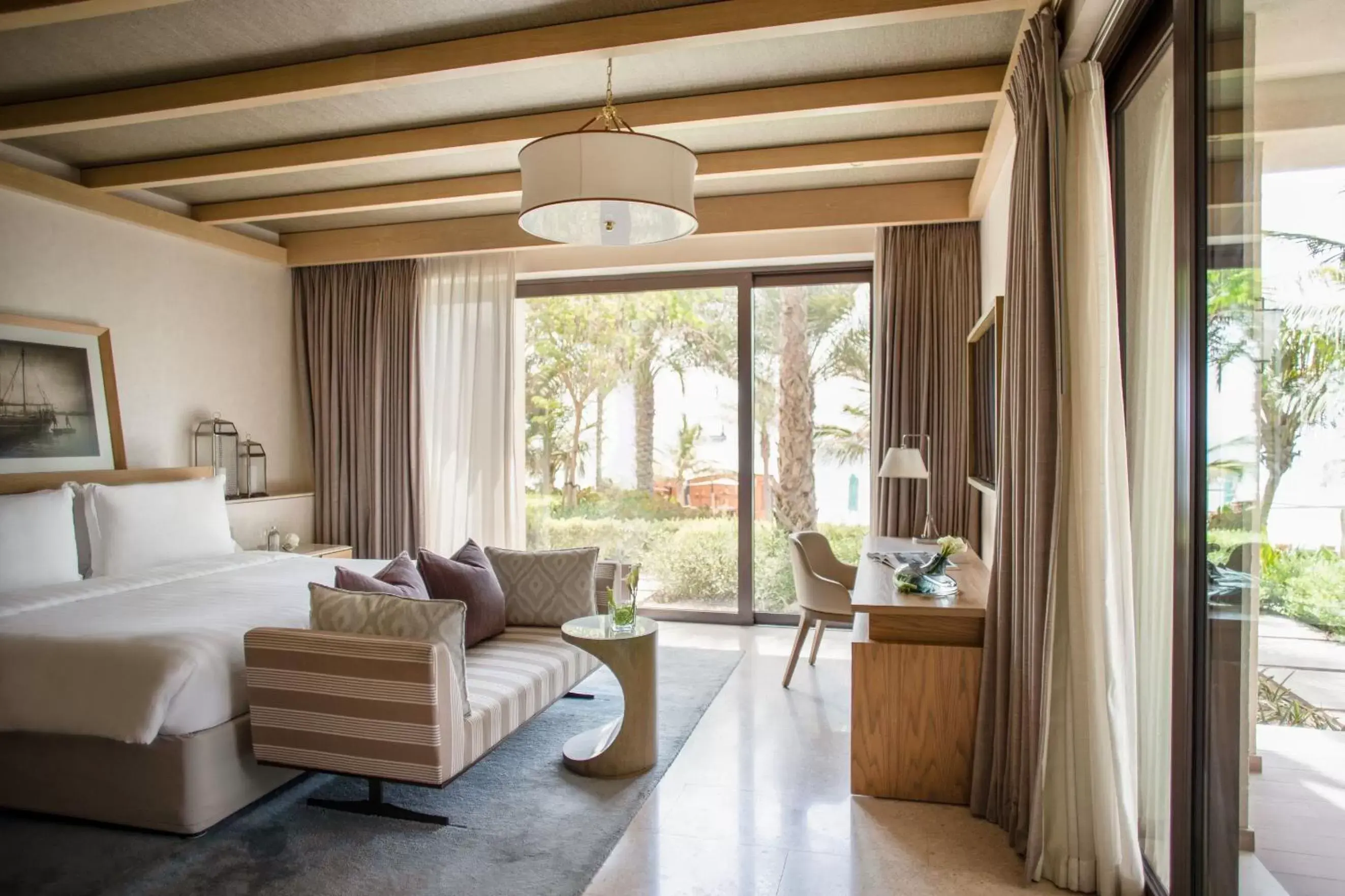 Gulf Ocean View Suite - Suite Benefits & Beach Club & Wild Wadi Waterpark™ Access in Jumeirah Al Naseem Gulf Ocean View Suite - Suite Benefits & Beach Club & Wild Wadi Waterpark™ Access in Jumeirah Al Naseem