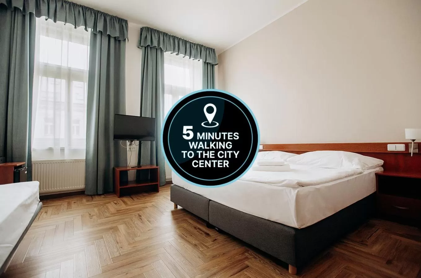 Bedroom, Bed in Alton