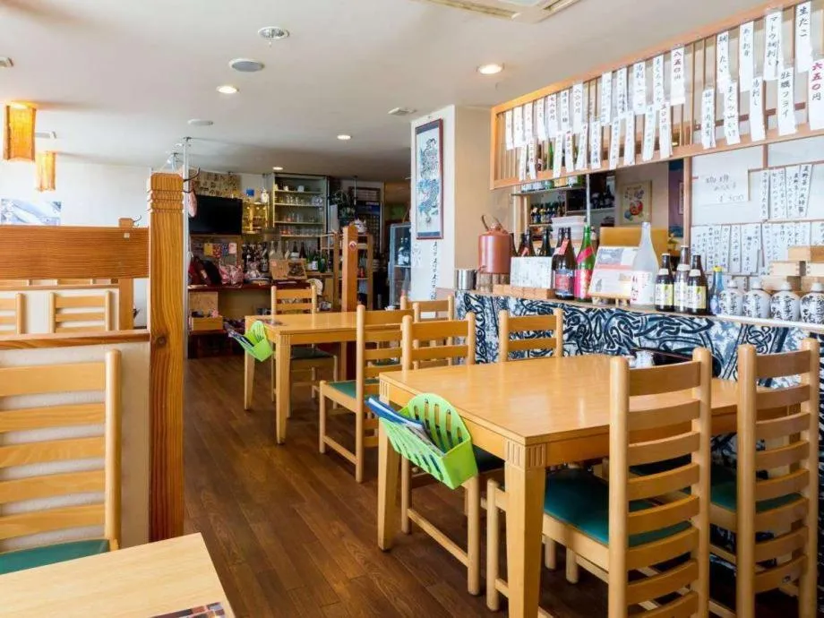 Restaurant/places to eat in Hotel Yudanaka