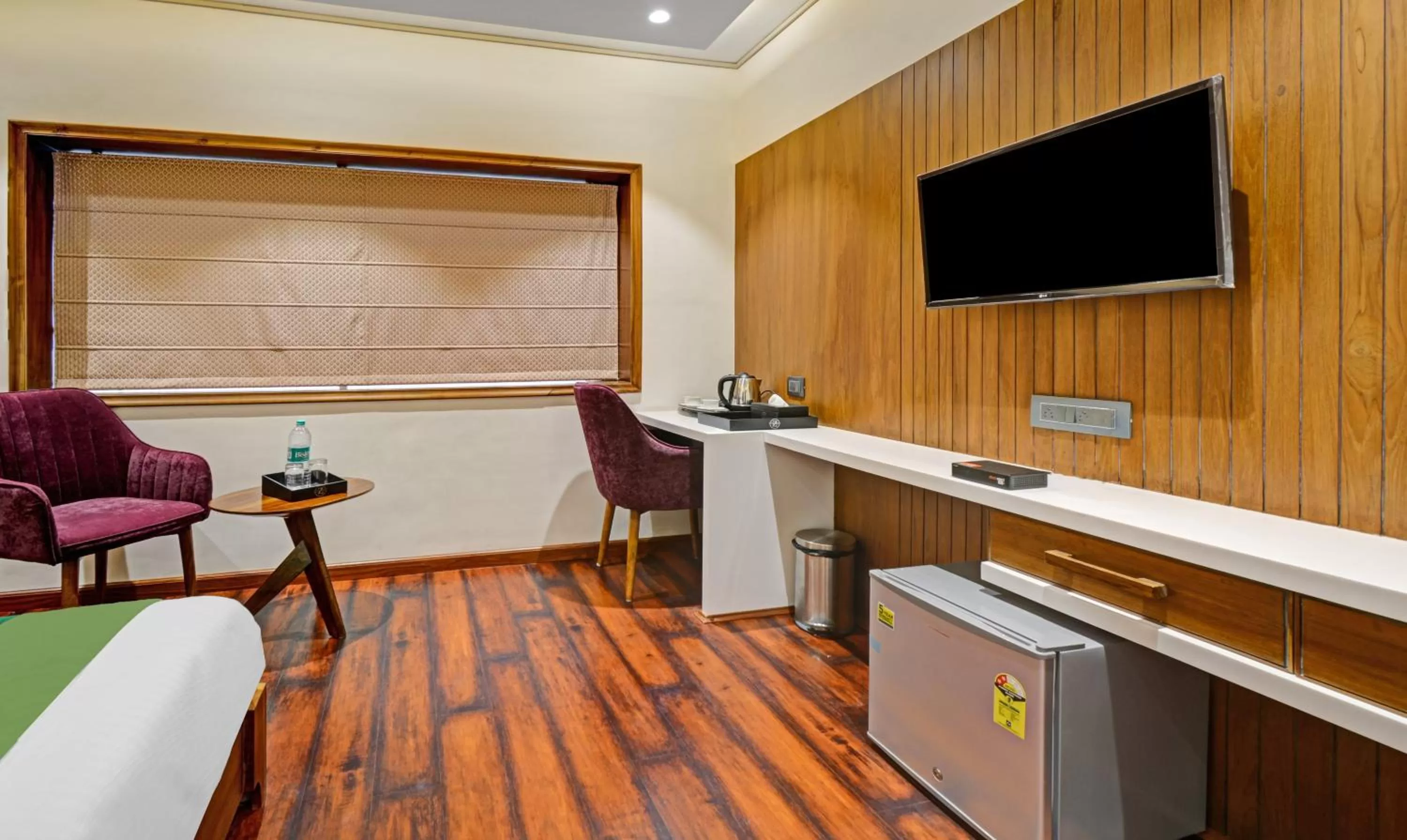 TV and multimedia in Treebo Z