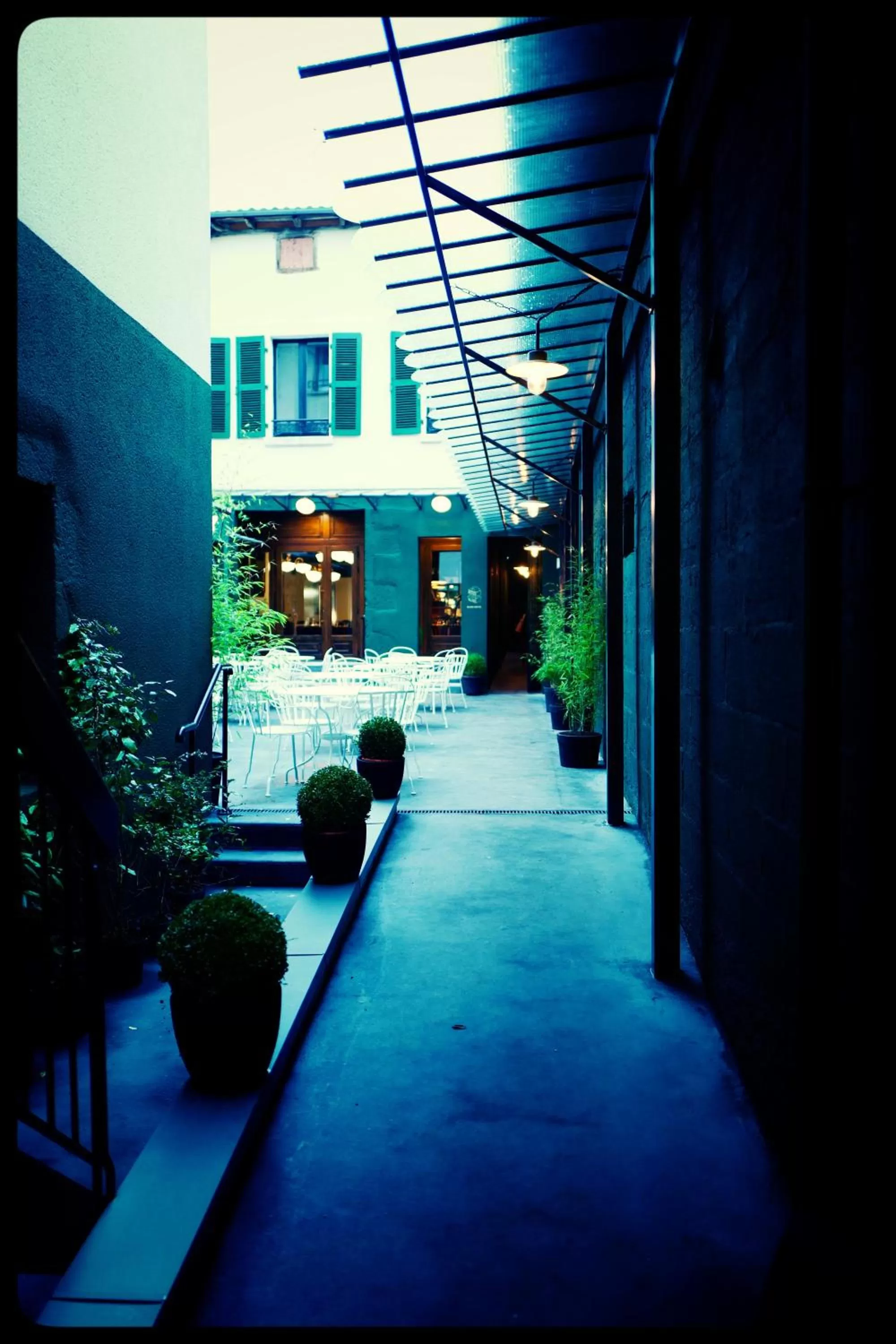 Patio in Urban Style Hotel des Carmes