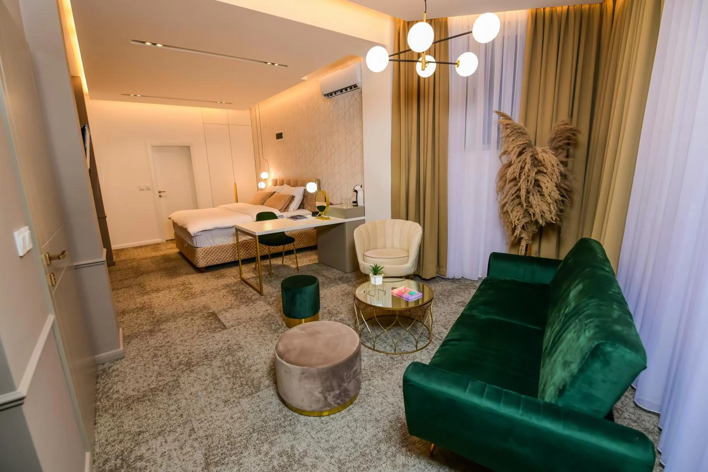 Seating Area in Hotel City View