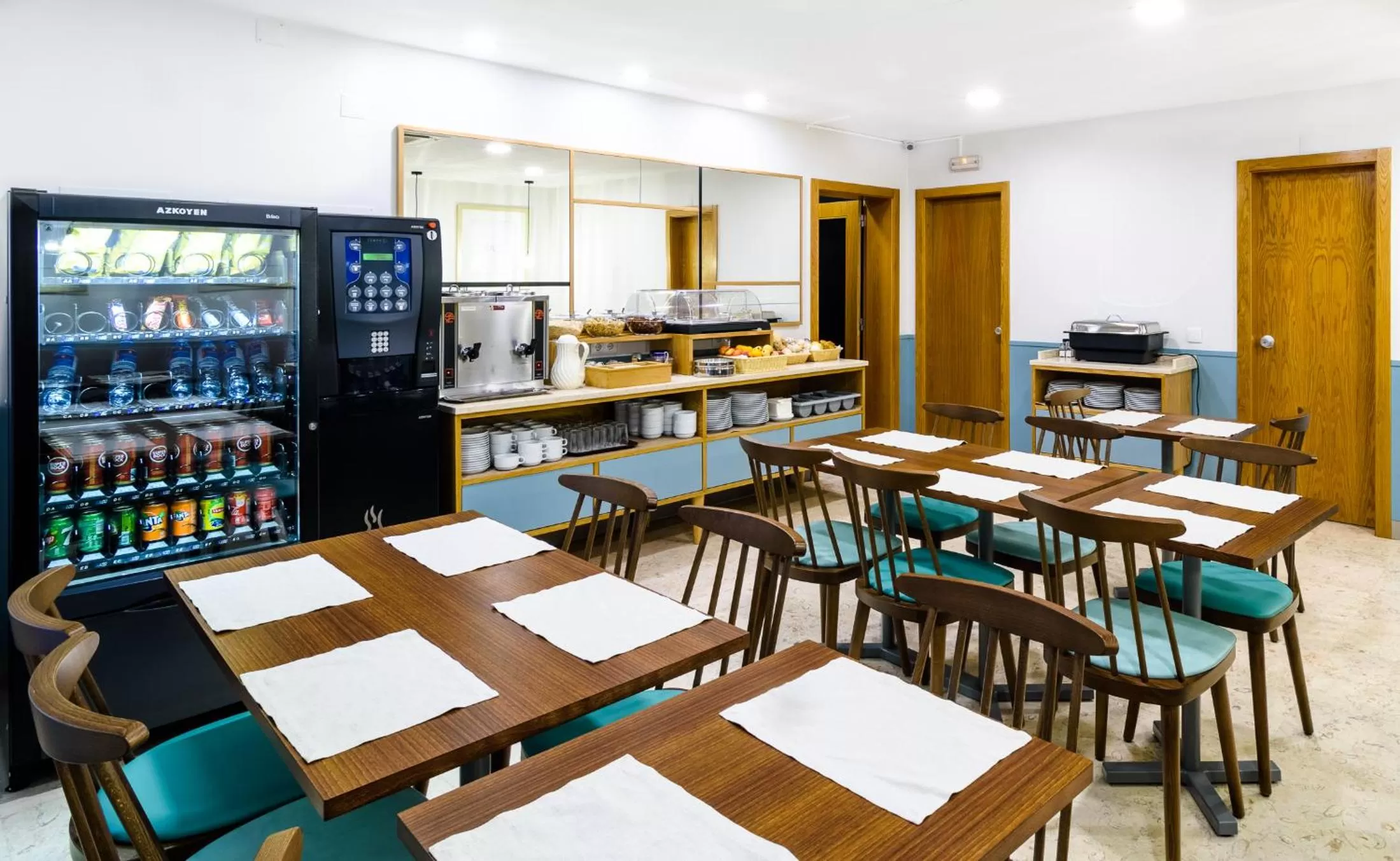 Restaurant/places to eat in Hotel Portuense Lisboa