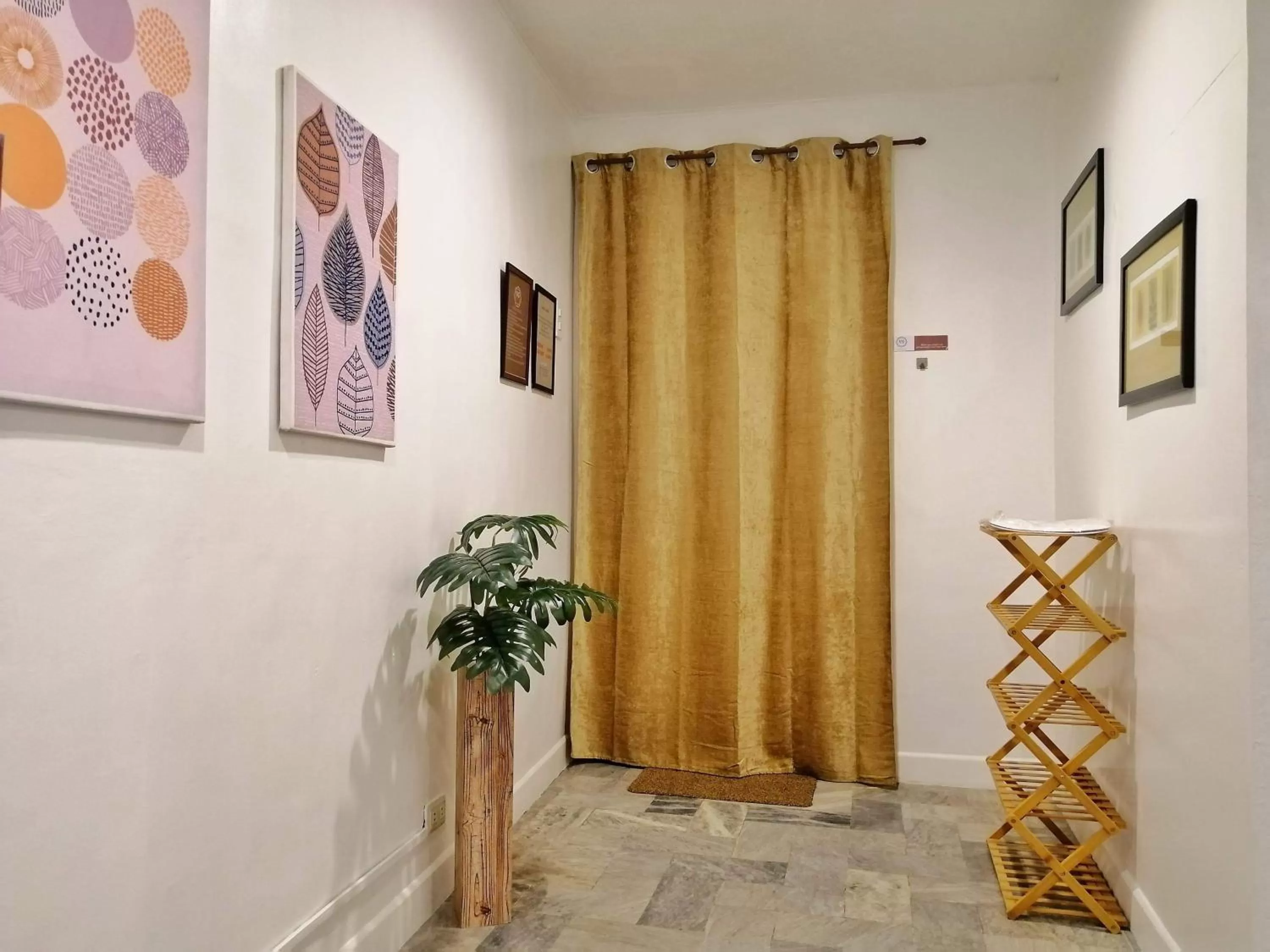 Photo of the whole room in VG Pension and Residences