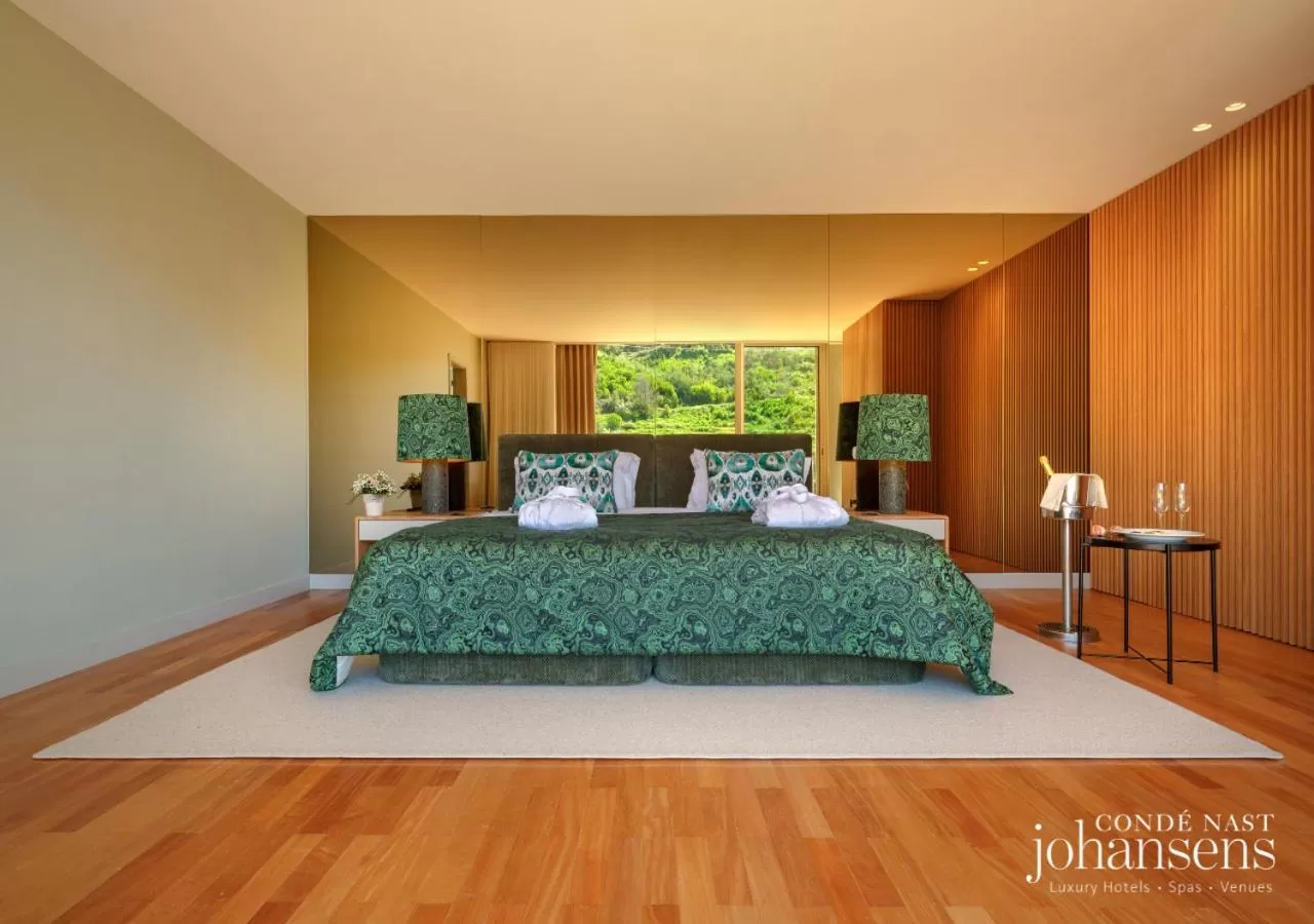 Bedroom, Bed in Pure Monchique Hotel - Villa Termal Spa Resort - by Unlock Hotels