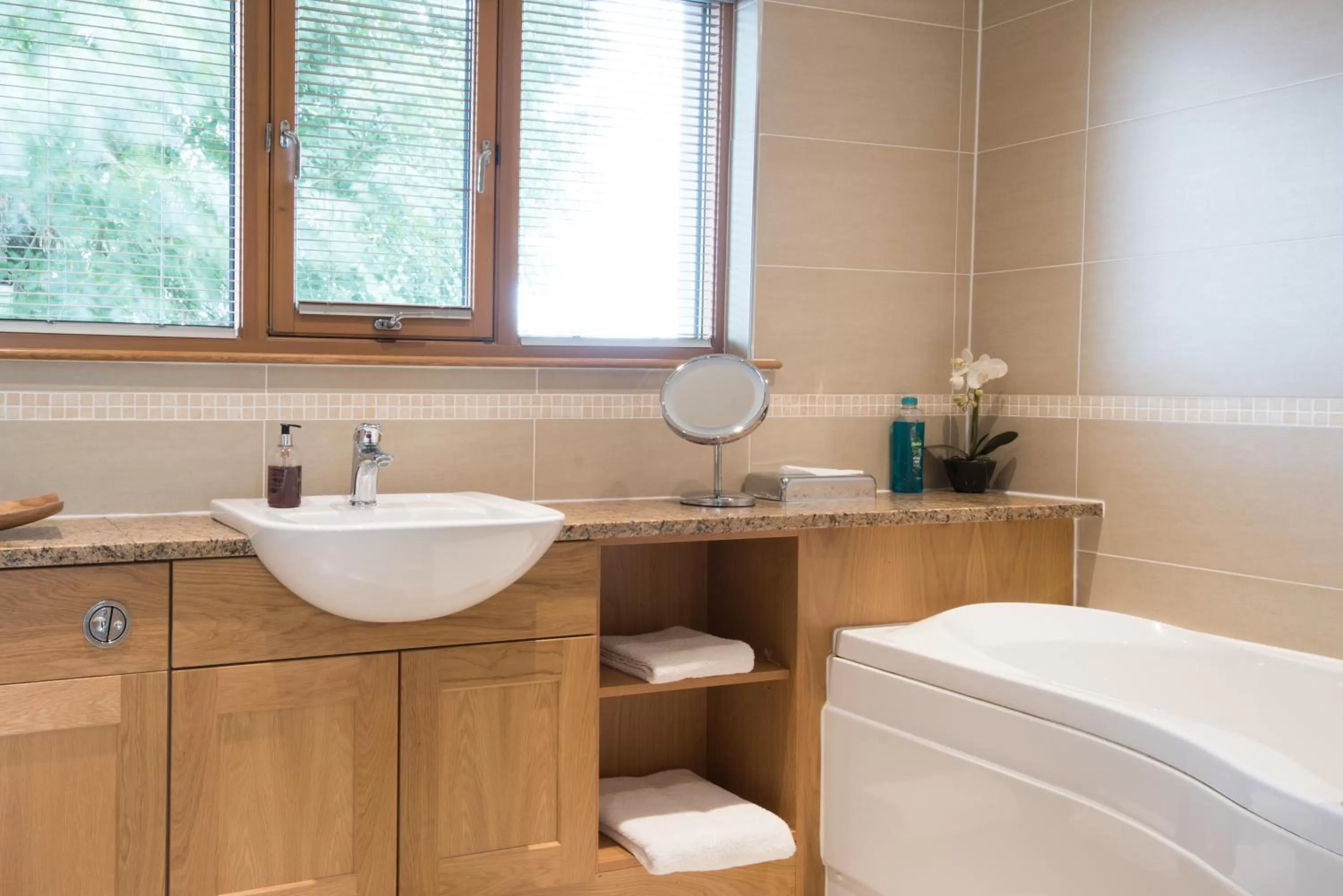 Shower in The Redgarth