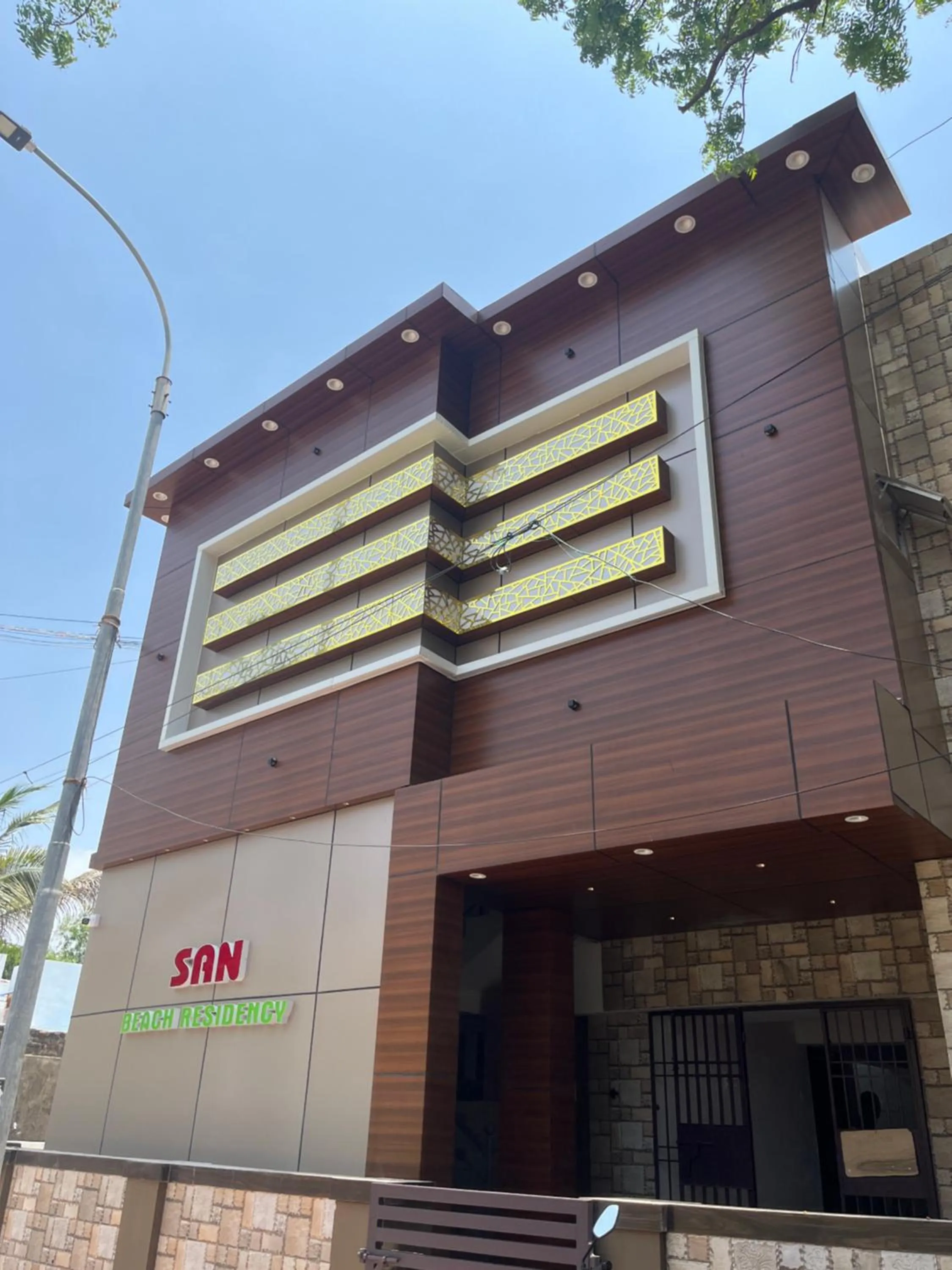 Property building in SAN BEACH RESIDENCY