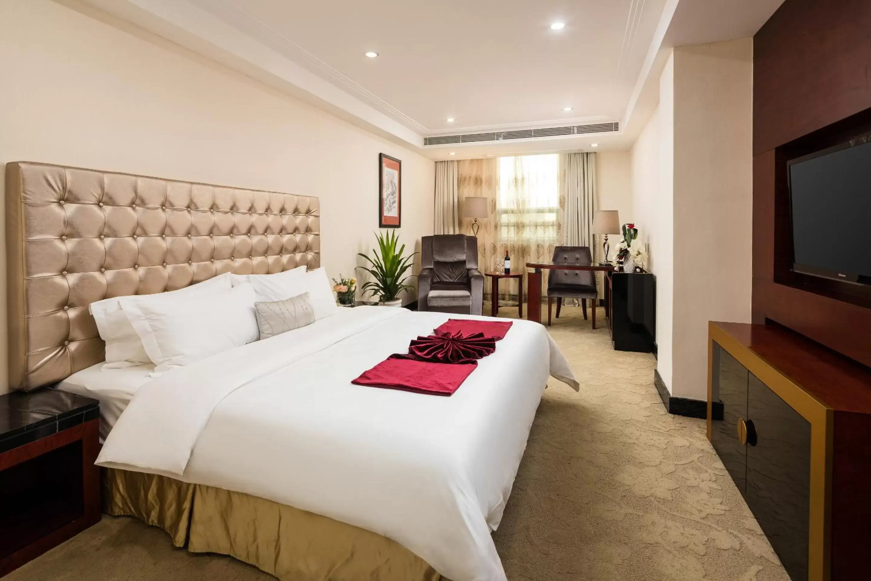 Double Room with Garden View in Gorgeous Hotel Double Room with Garden View in Gorgeous Hotel