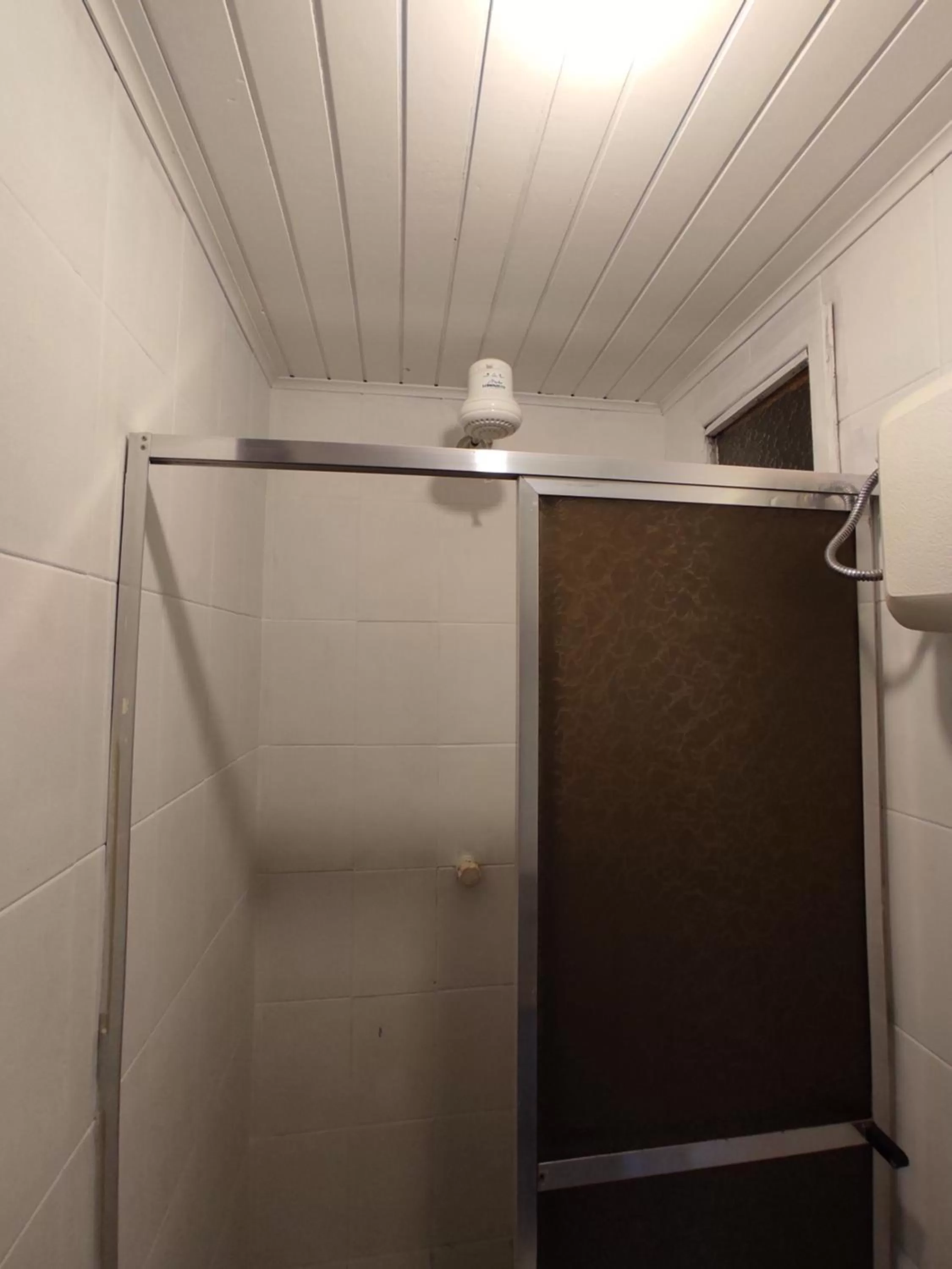 Bathroom in Hibiscos Pousada