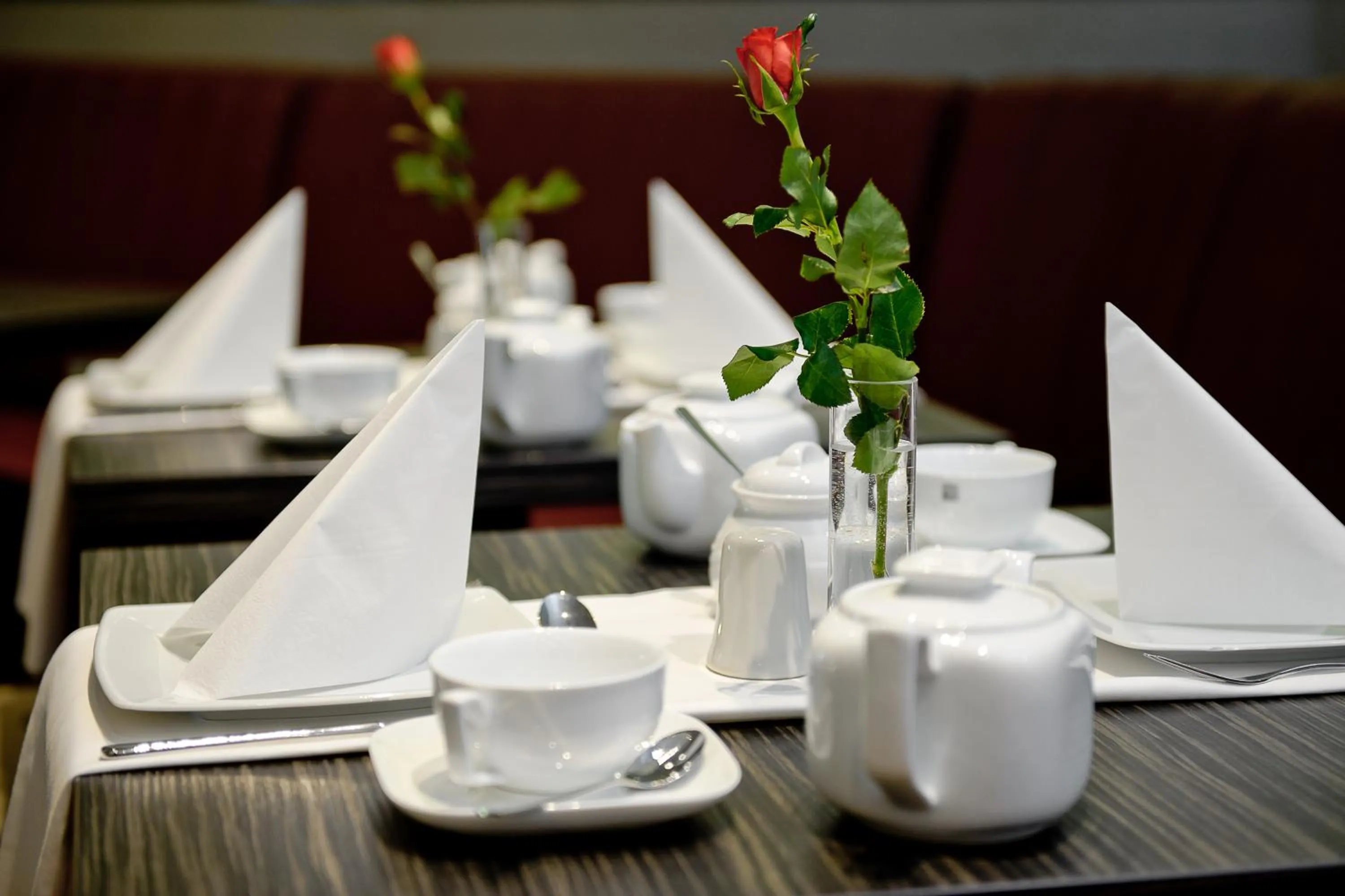 Restaurant/places to eat in Artim Hotel