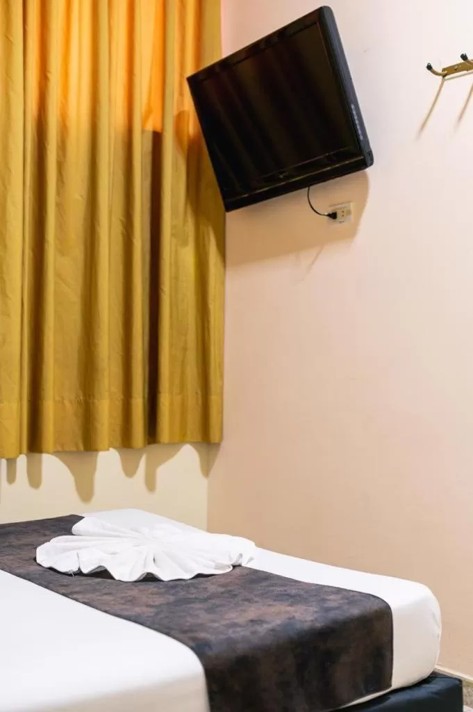 TV/Entertainment Center in HOTEL CALLE REAL SUITE