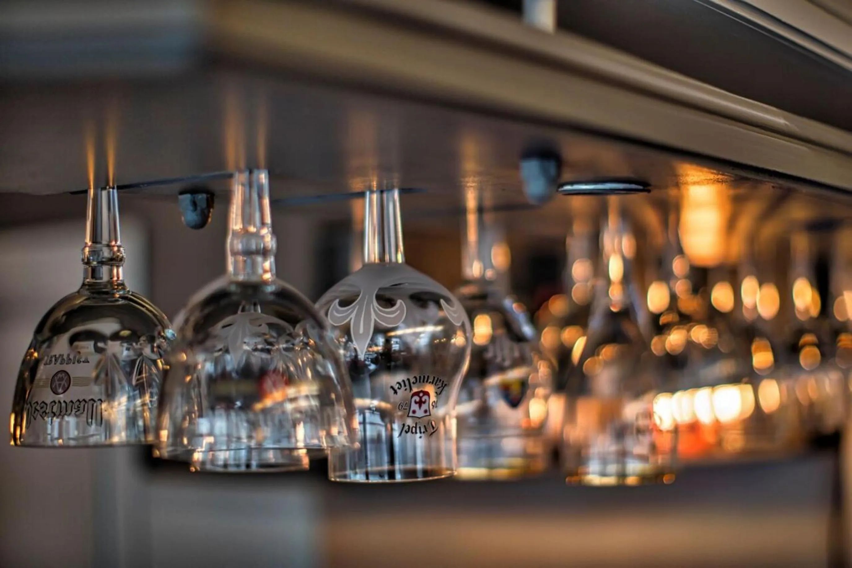 Lounge or bar in Beverly Hills Hotel