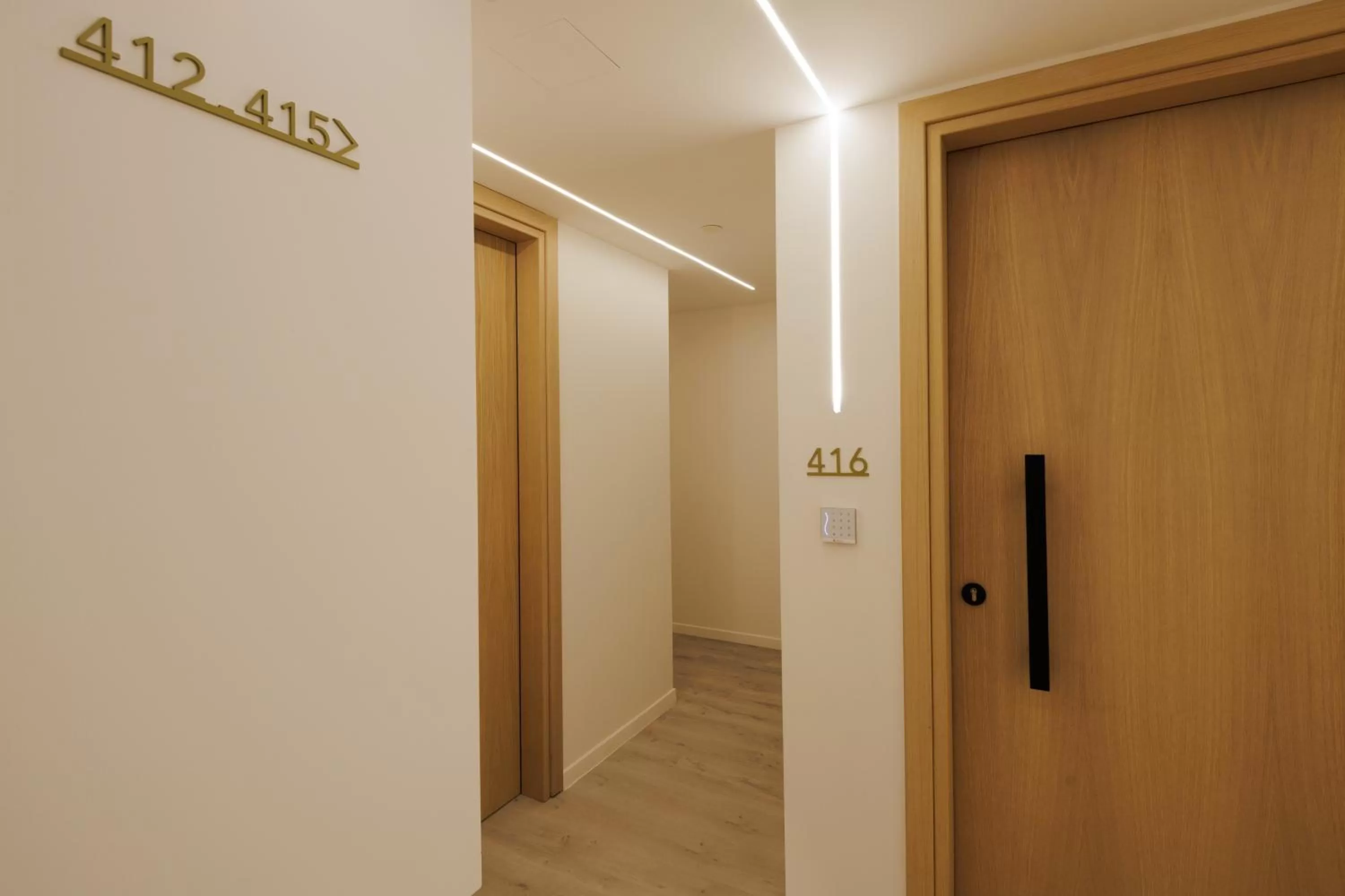 Property building in LUX&EASY Signature Syngrou 234