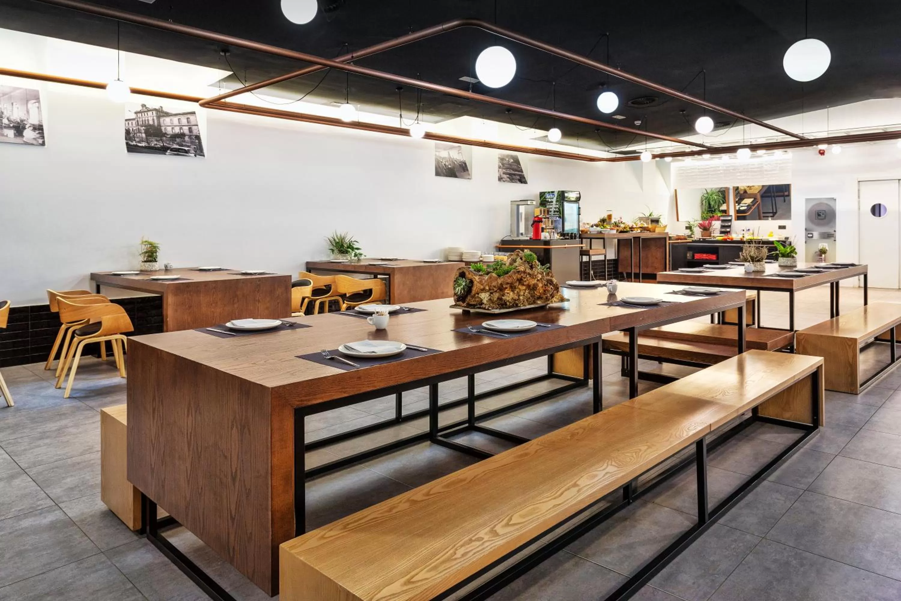 Lounge or bar in One Shot Tabakalera House