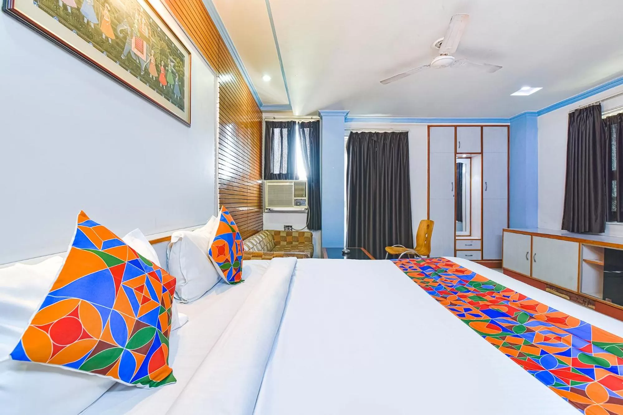 Bed in FabHotel Fly View