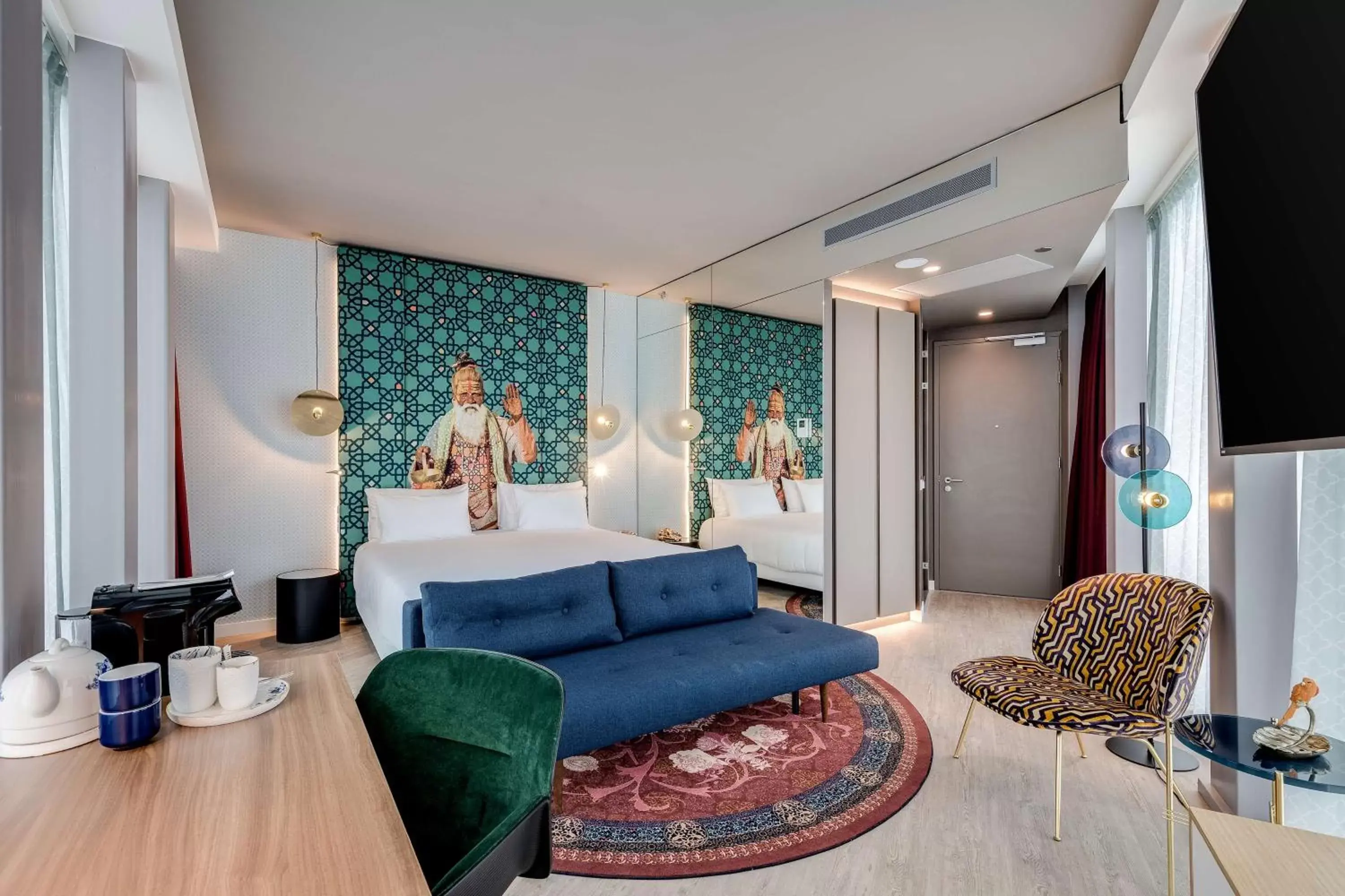 nhow Premium Double Room with View in nhow Amsterdam Rai nhow Premium Double Room with View in nhow Amsterdam Rai