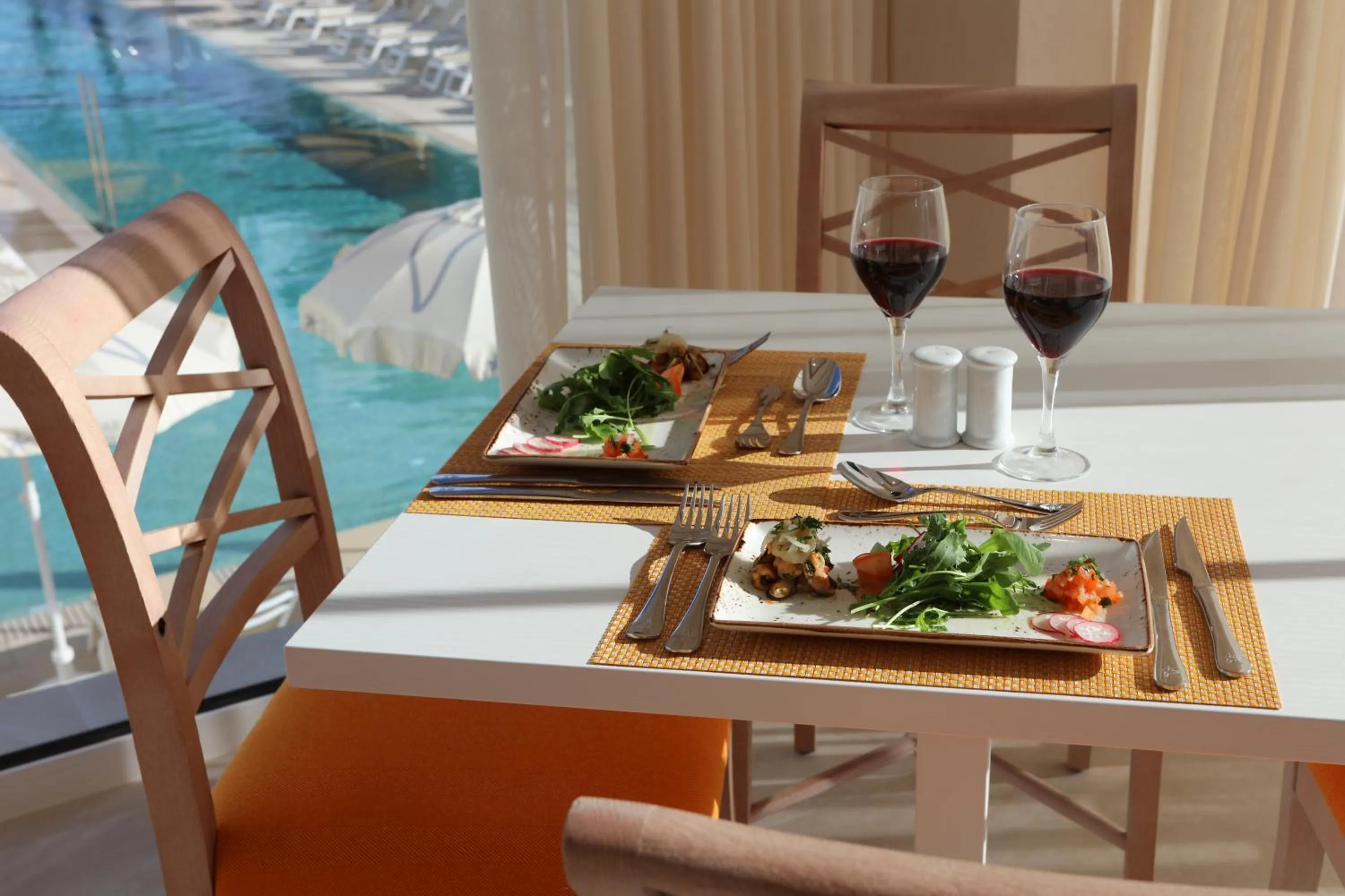 Restaurant/places to eat in Iberostar Selection Santa Eulalia Adults-Only Ibiza
