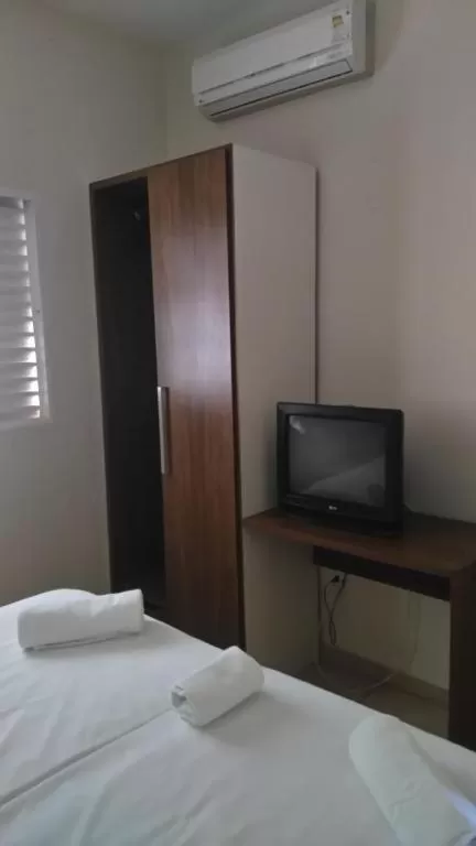 TV/Entertainment Center in Rancharia Park Hotel
