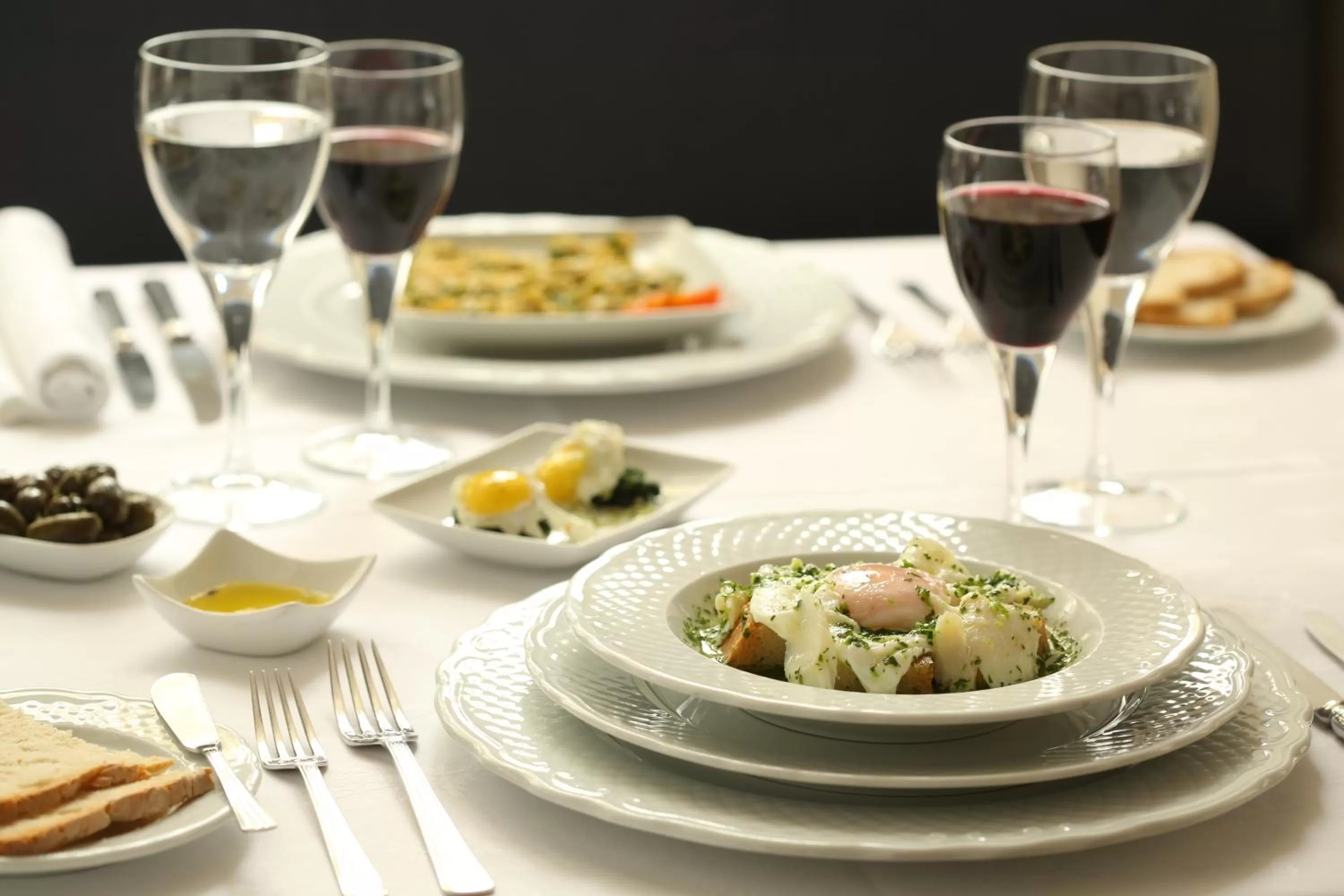 Restaurant/places to eat in Pateo dos Solares Charm Hotel