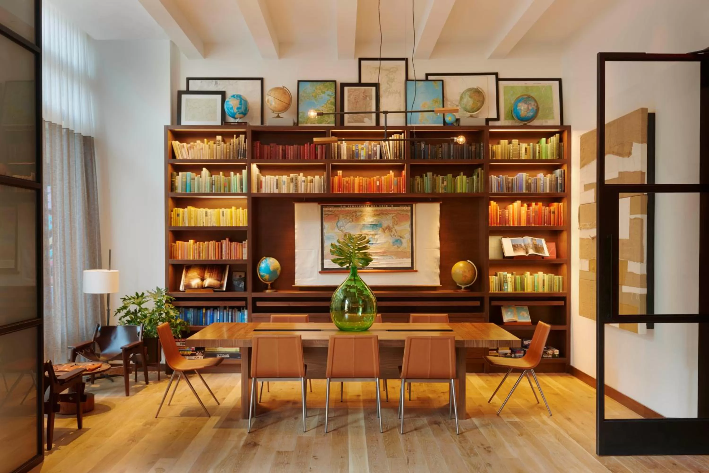 Library in Arlo NoMad