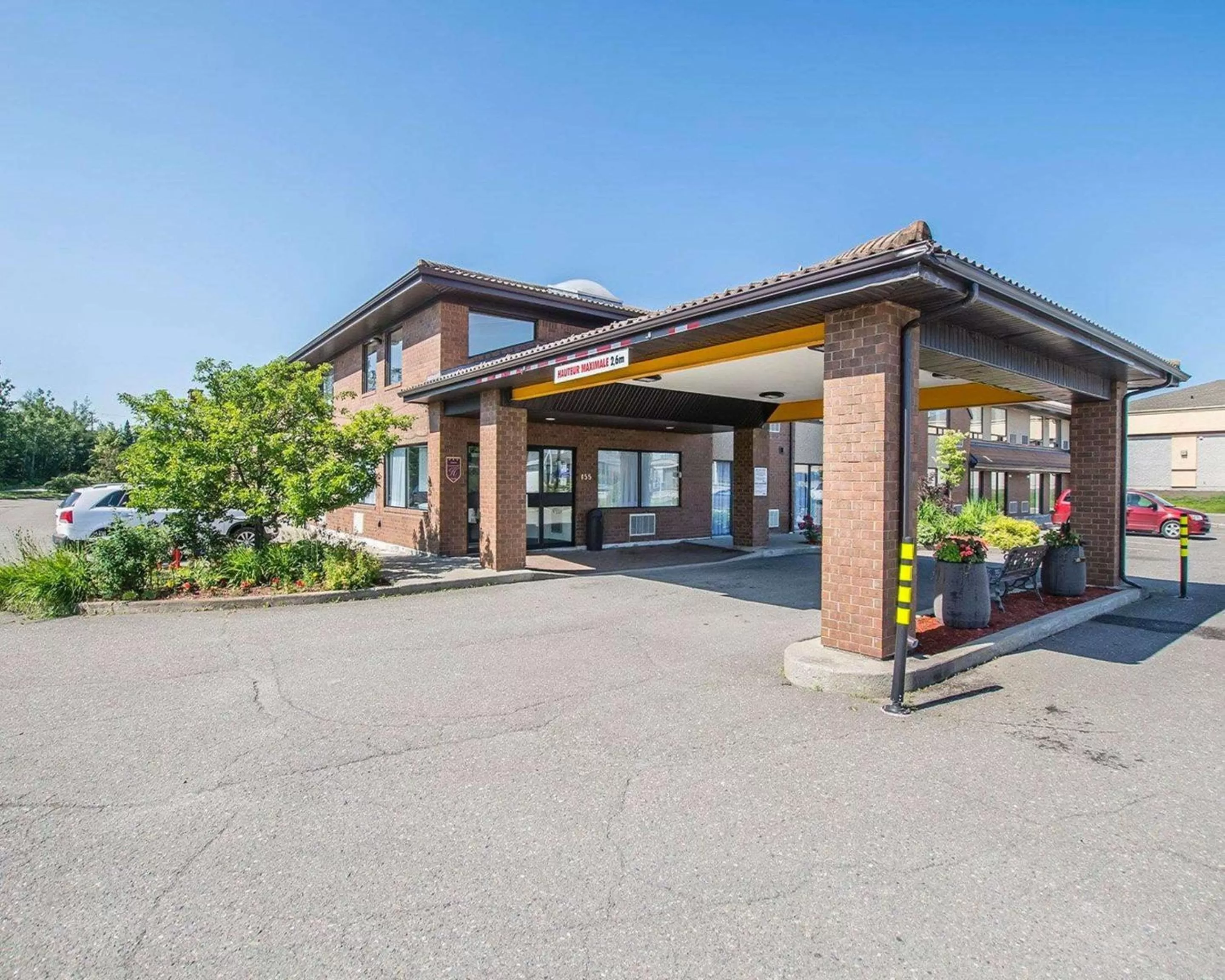 Property building in Comfort Inn