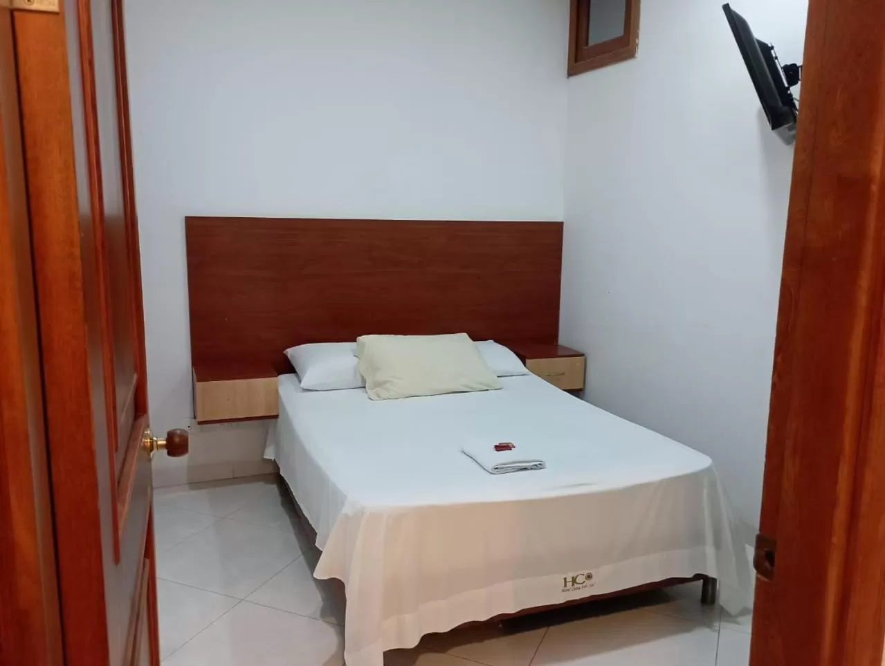 Bed in HOTEL COSTA DEL SOL mav