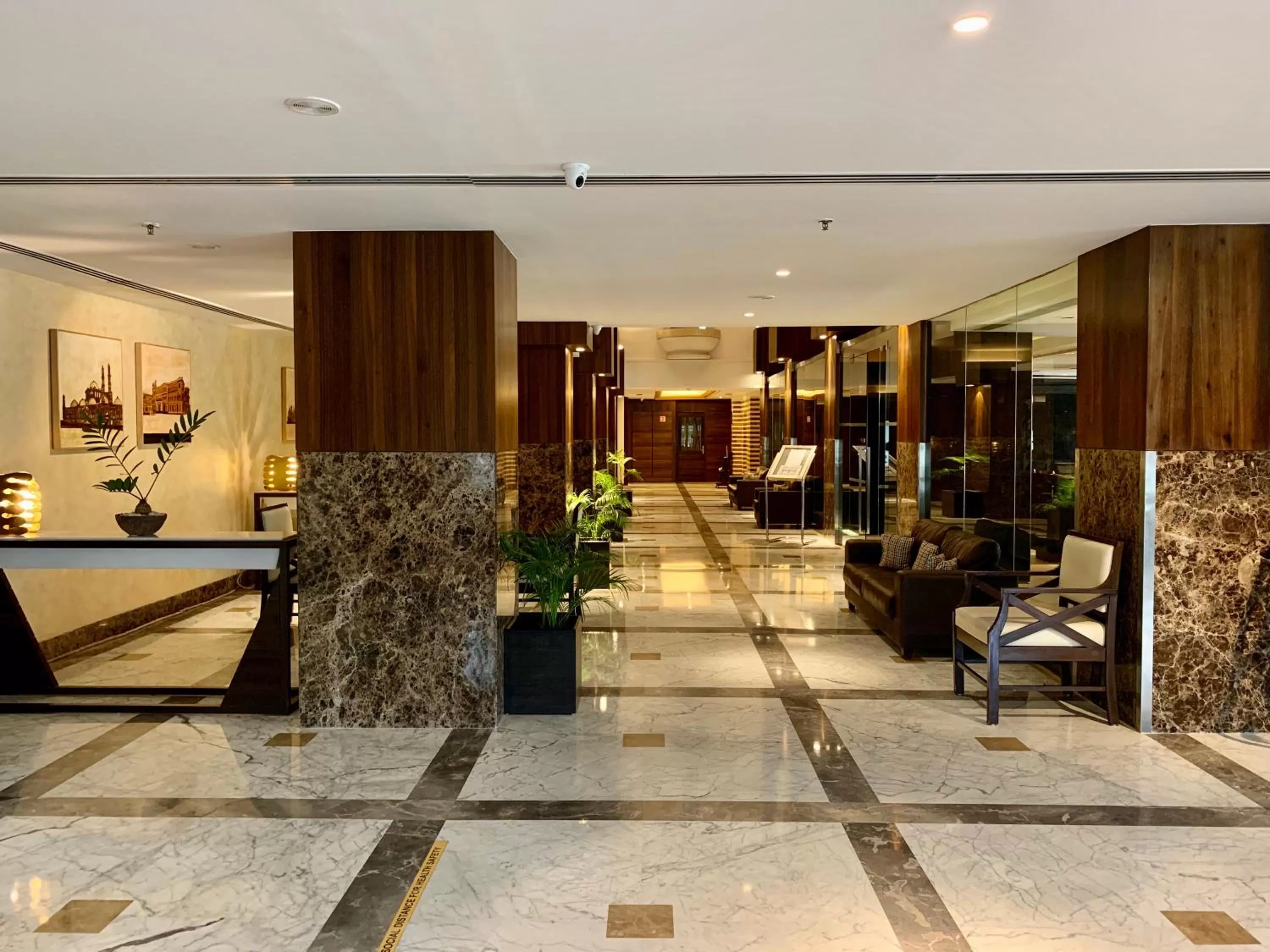 Lobby or reception in Vivanta Vadodara